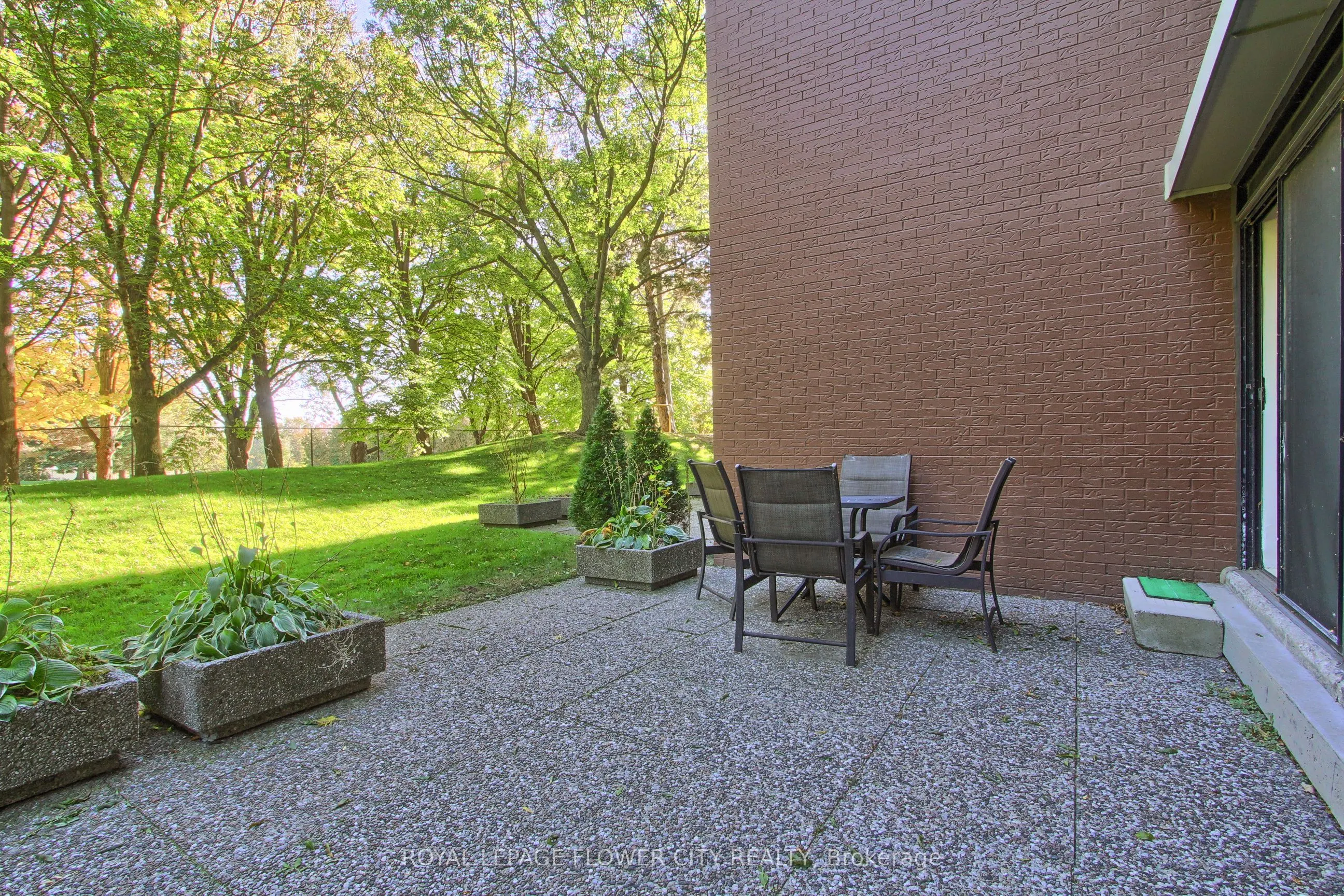 1400 Dixie Road #103
