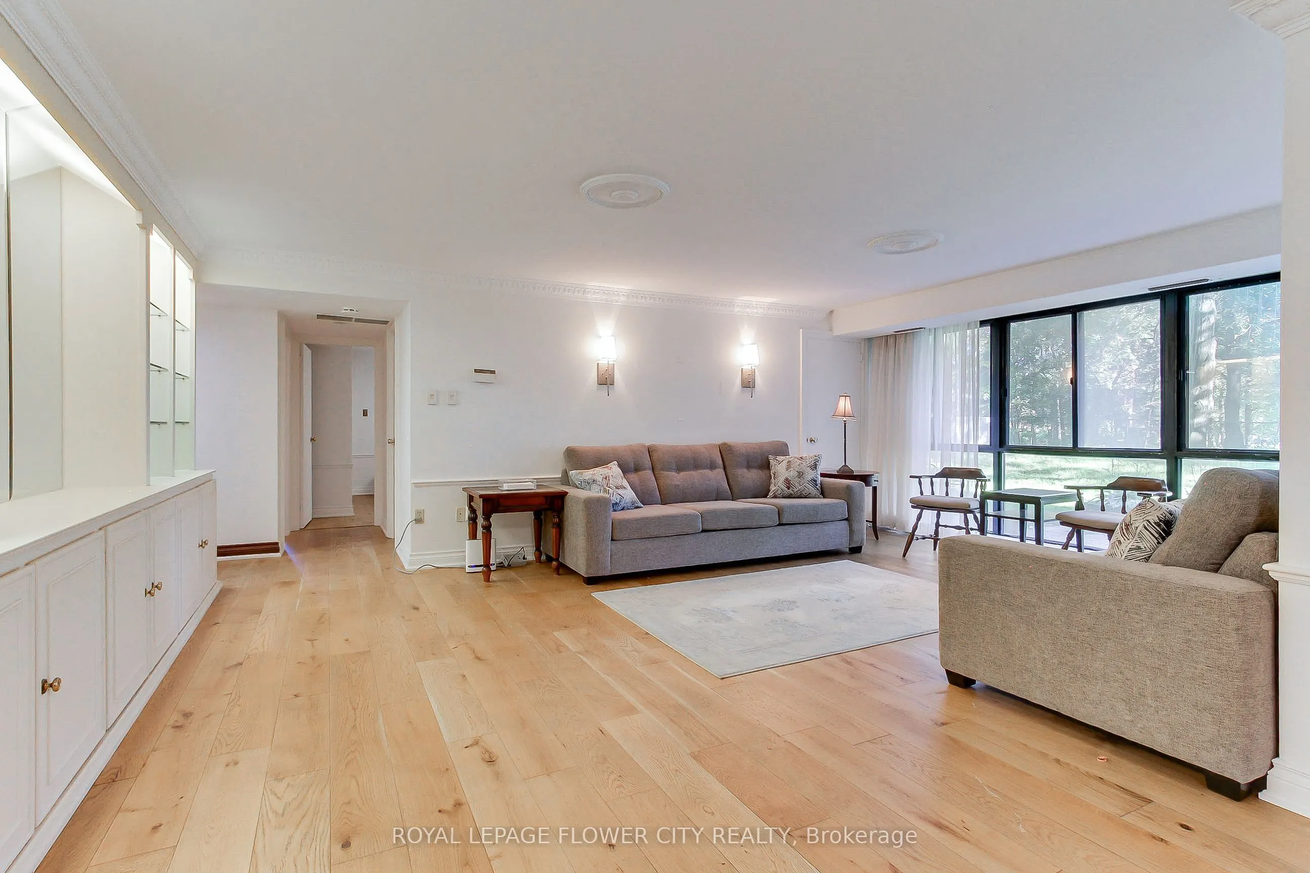 1400 Dixie Road #103