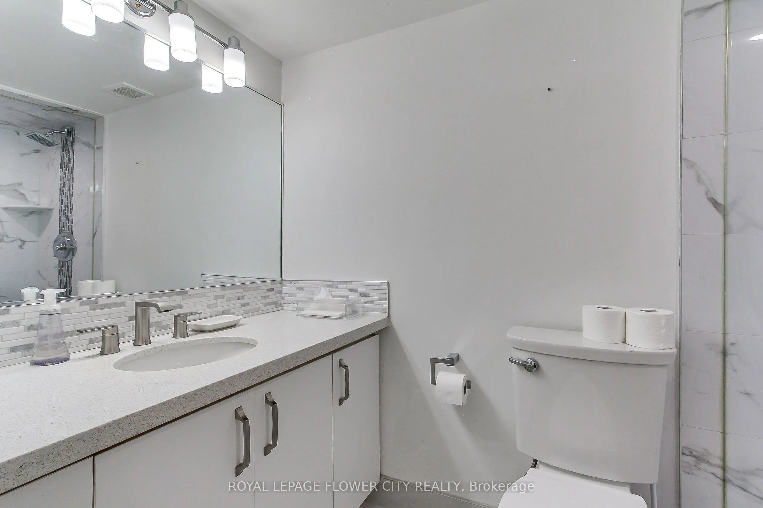 1400 Dixie Road #103