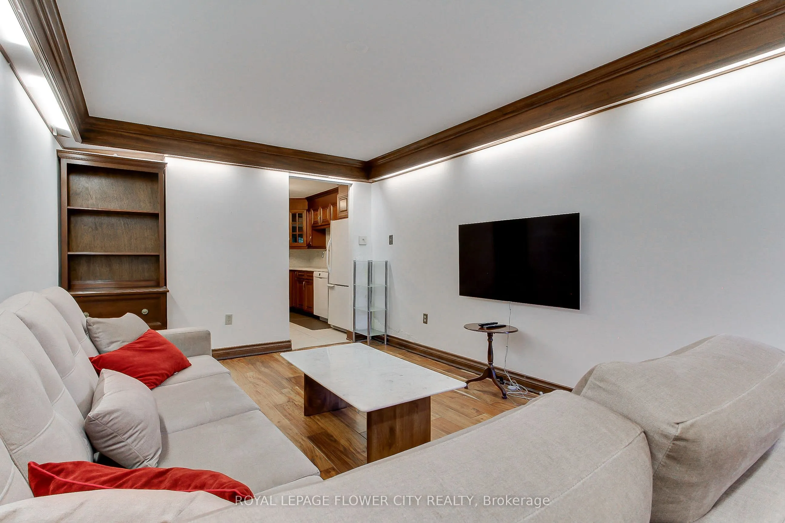 1400 Dixie Road #103