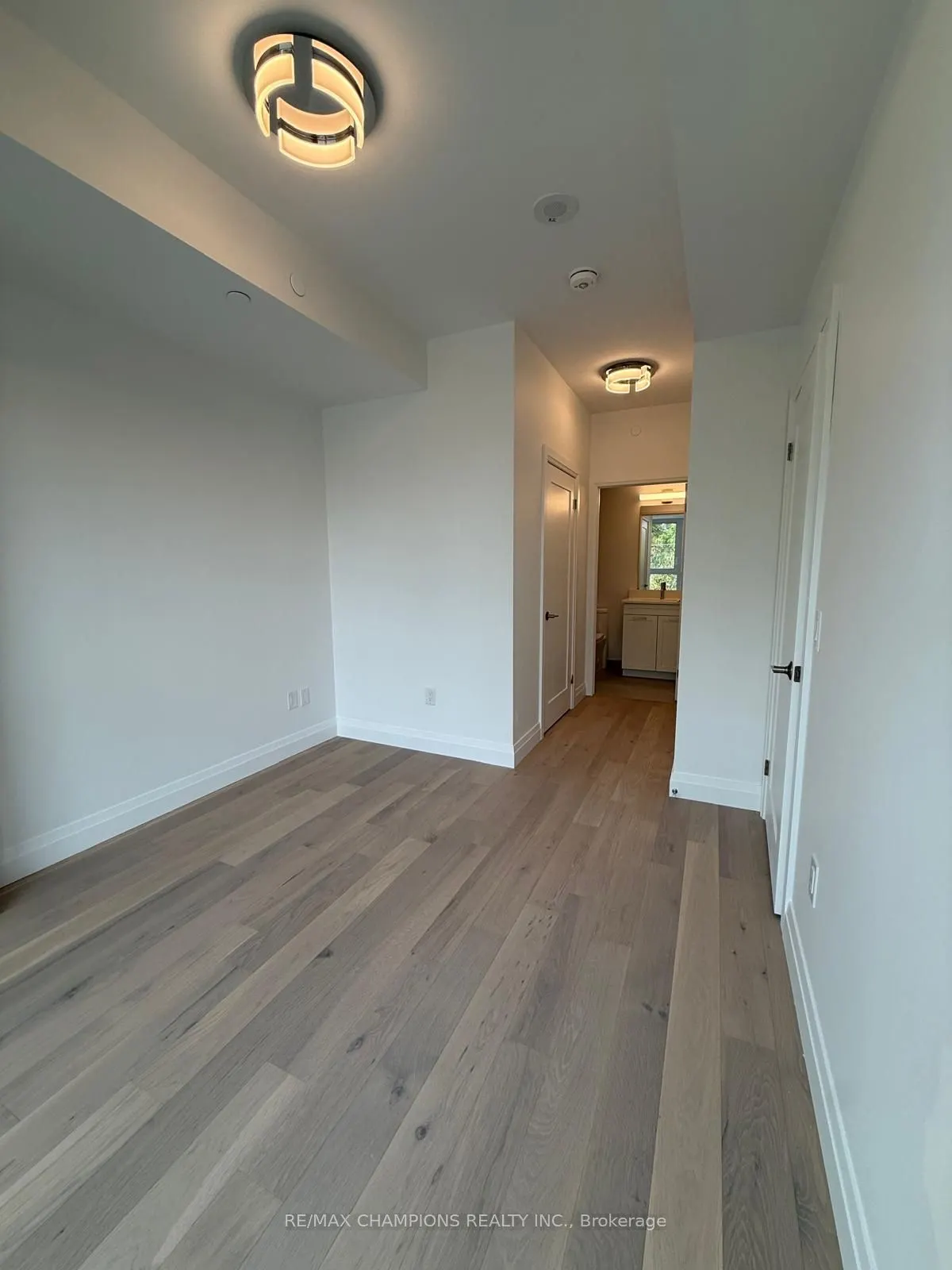 26 Mill Street #209
