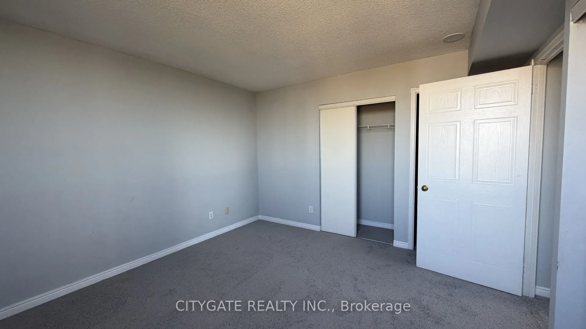 135 Hillcrest Avenue #1111