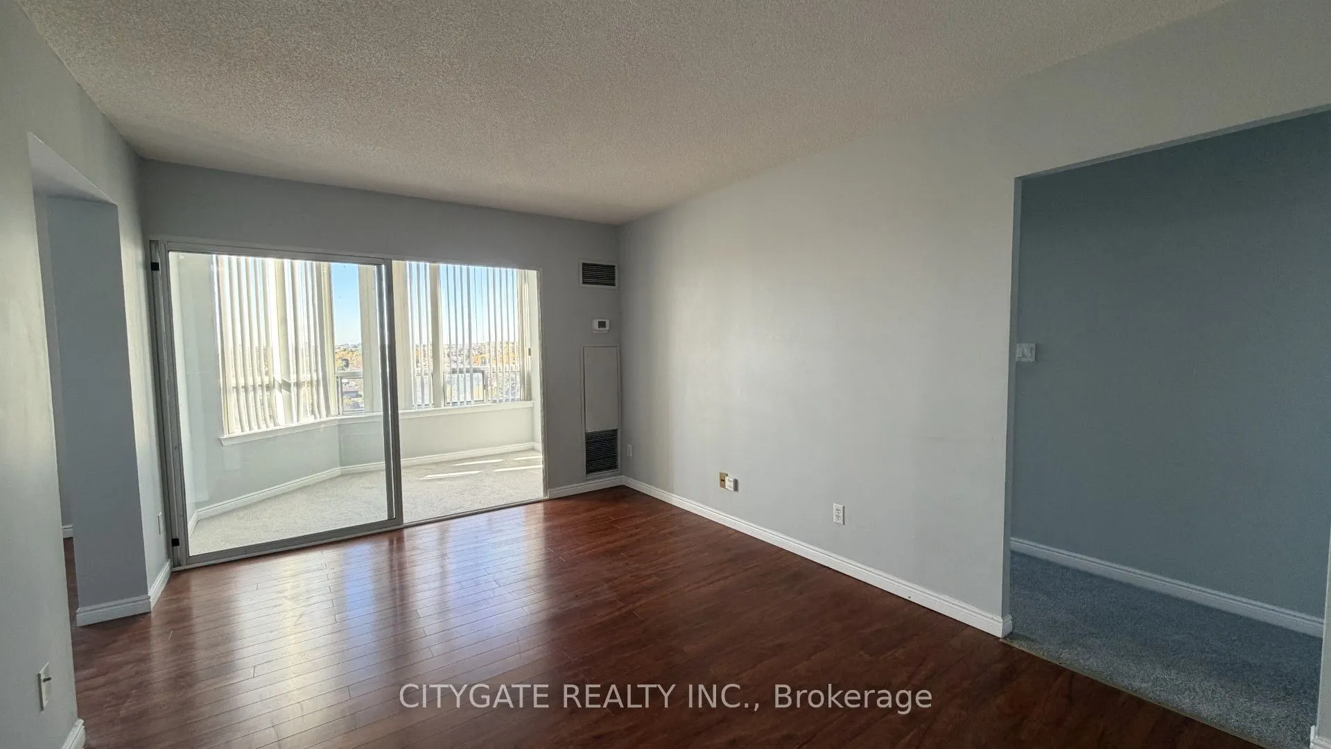 135 Hillcrest Avenue #1111