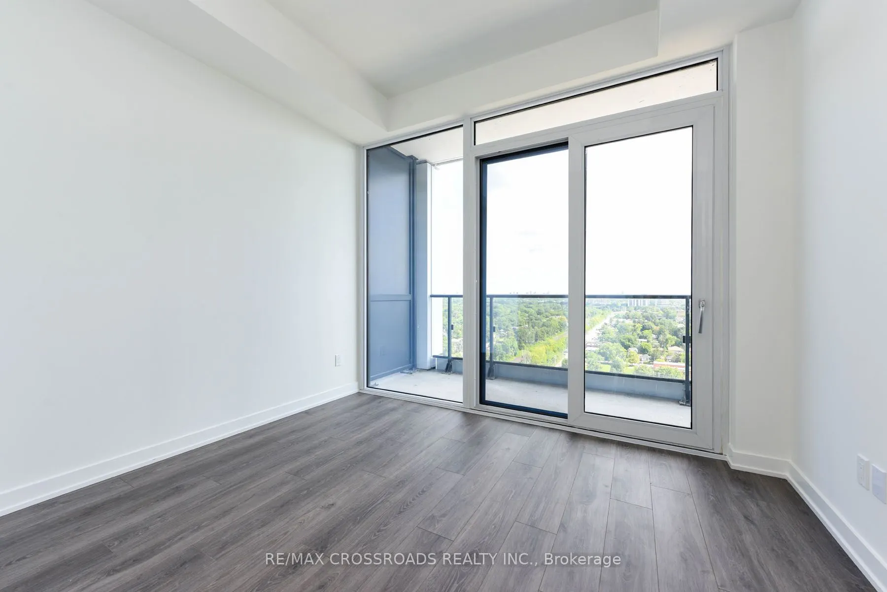 28 Ann Street #1902