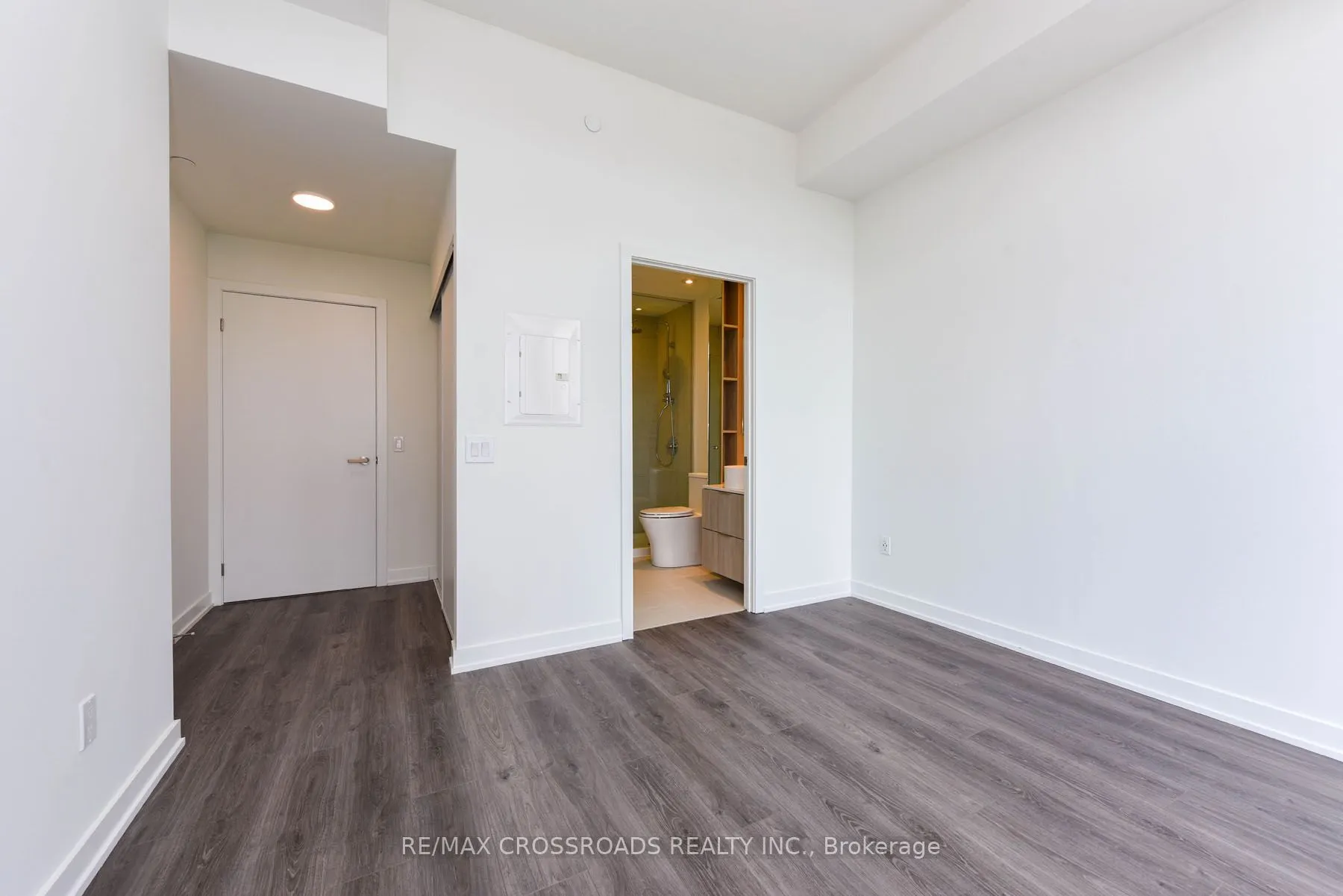 28 Ann Street #1902