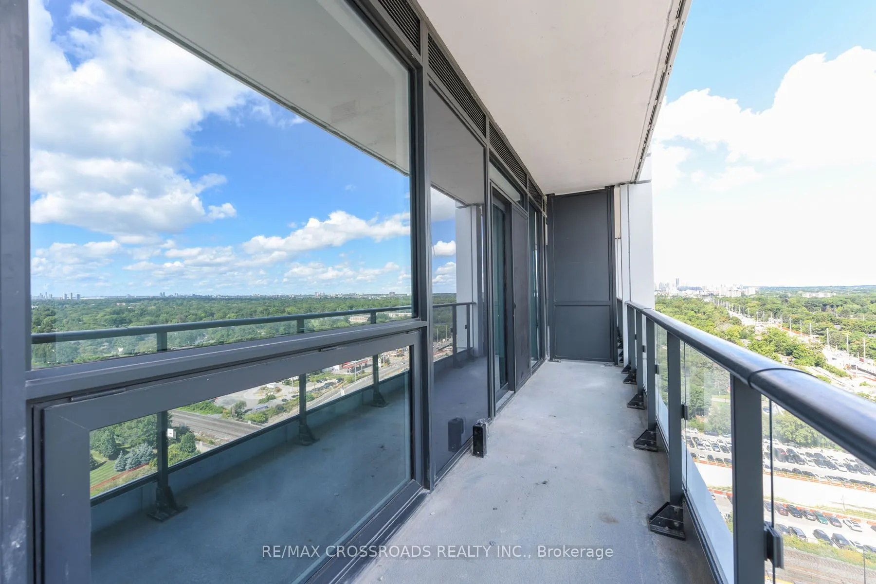 28 Ann Street #1902