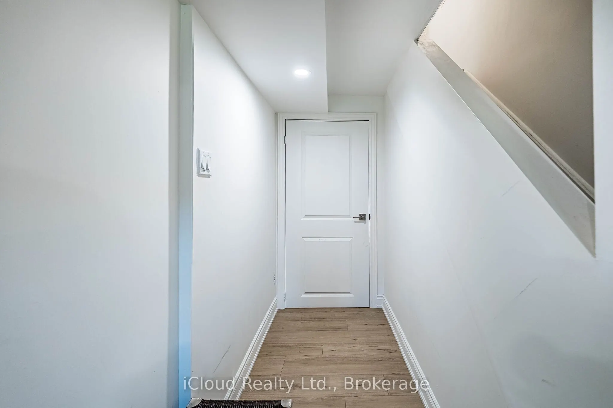 479 Ontario Street N #59