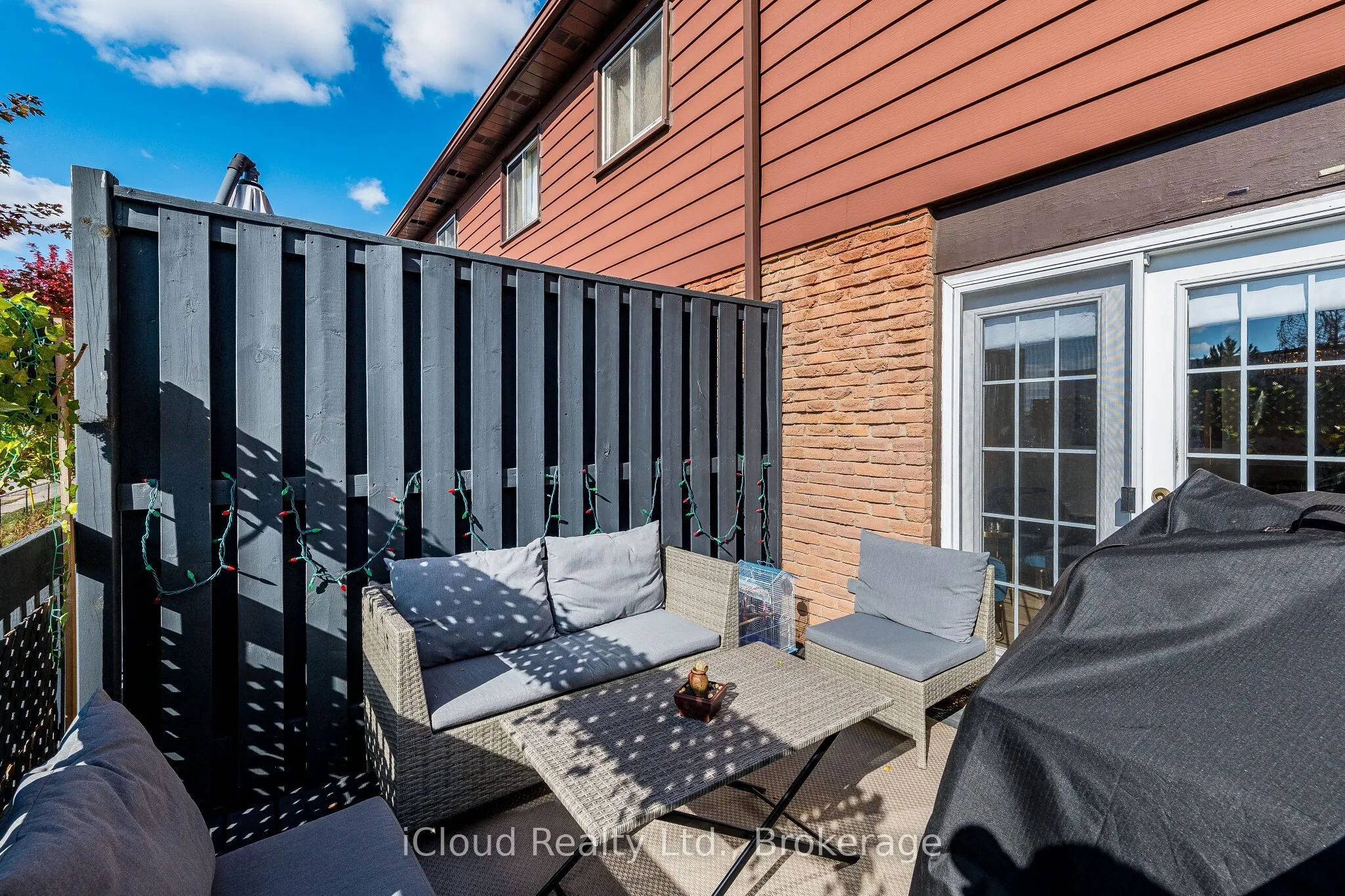 479 Ontario Street N #59