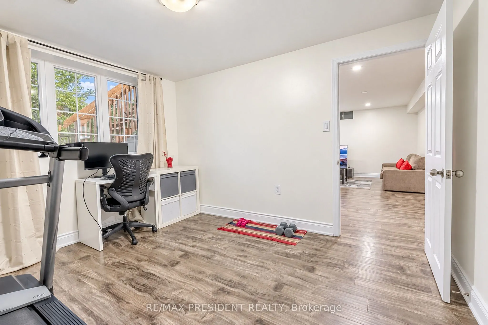31 Monarch Drive