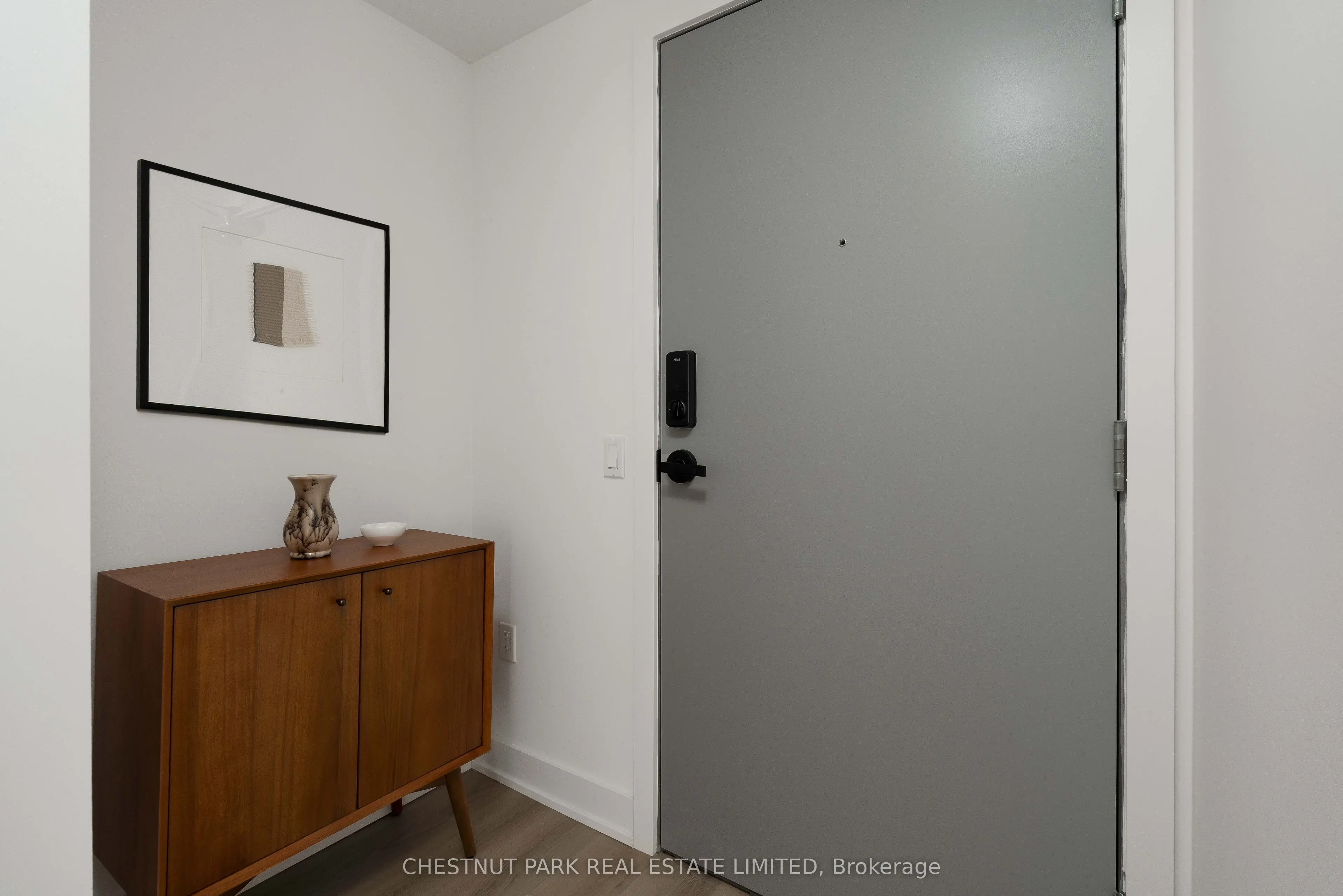 758 Dovercourt Road #1101