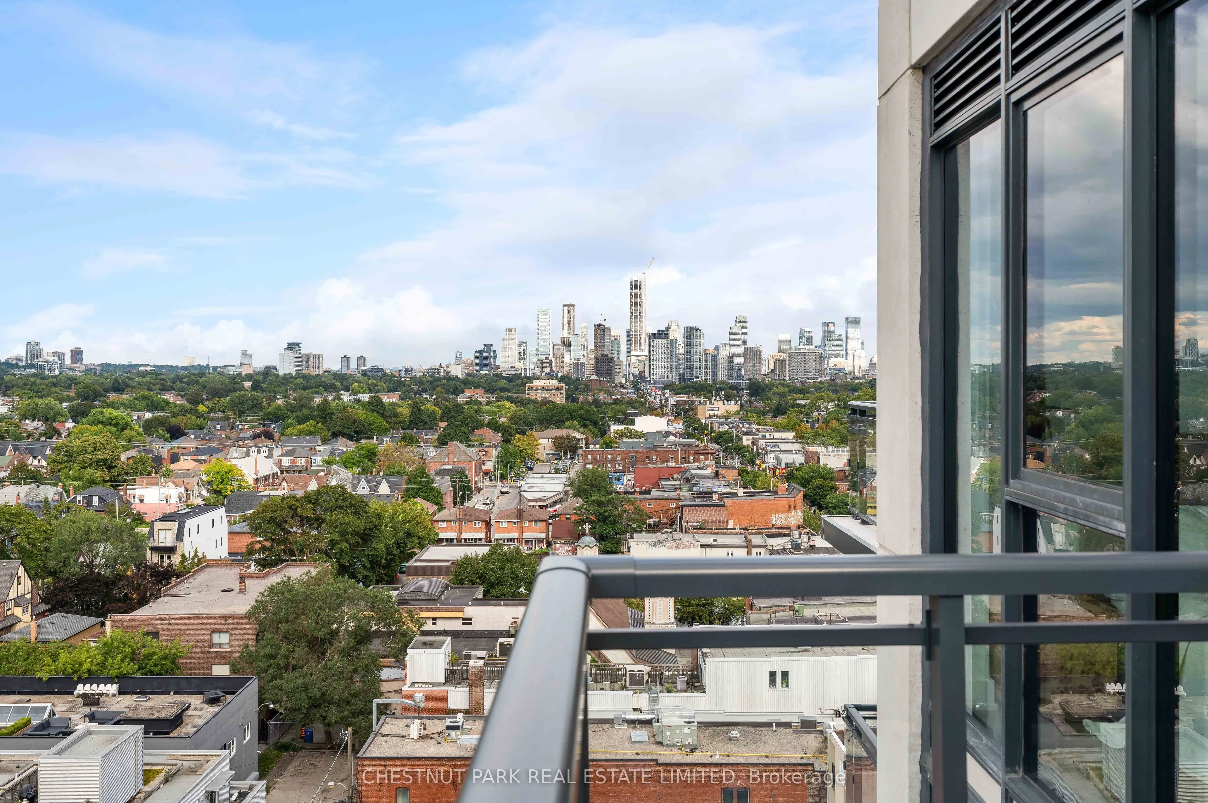 758 Dovercourt Road #1101
