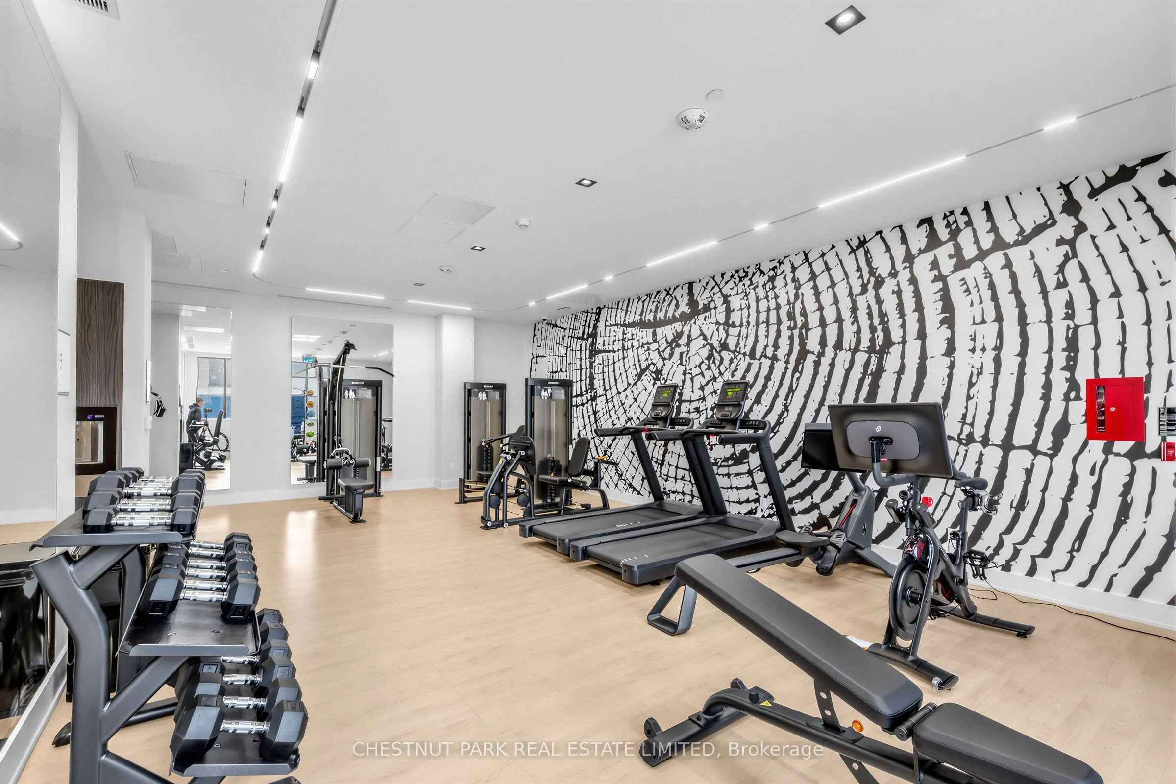 758 Dovercourt Road #1101