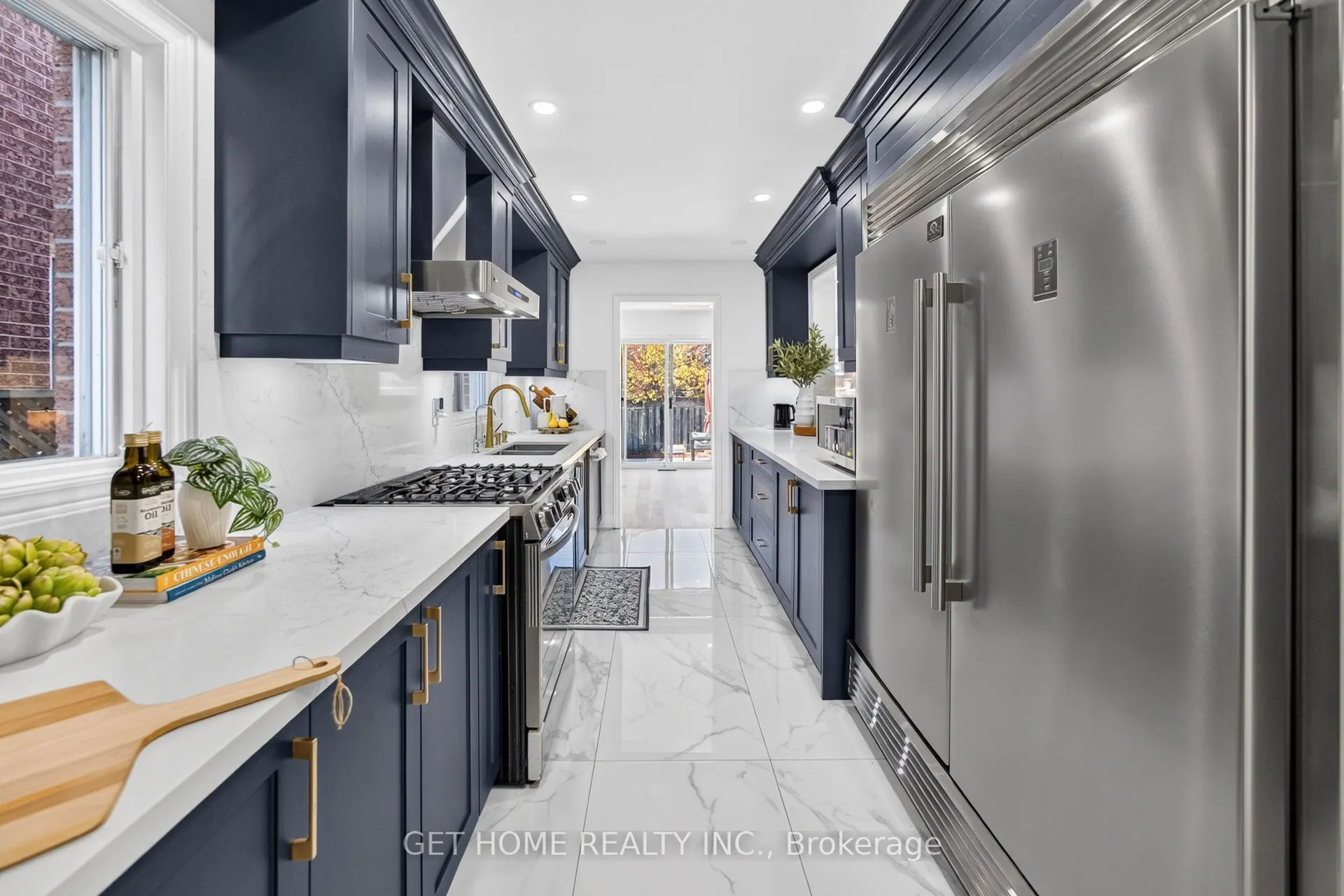3883 Densbury Drive