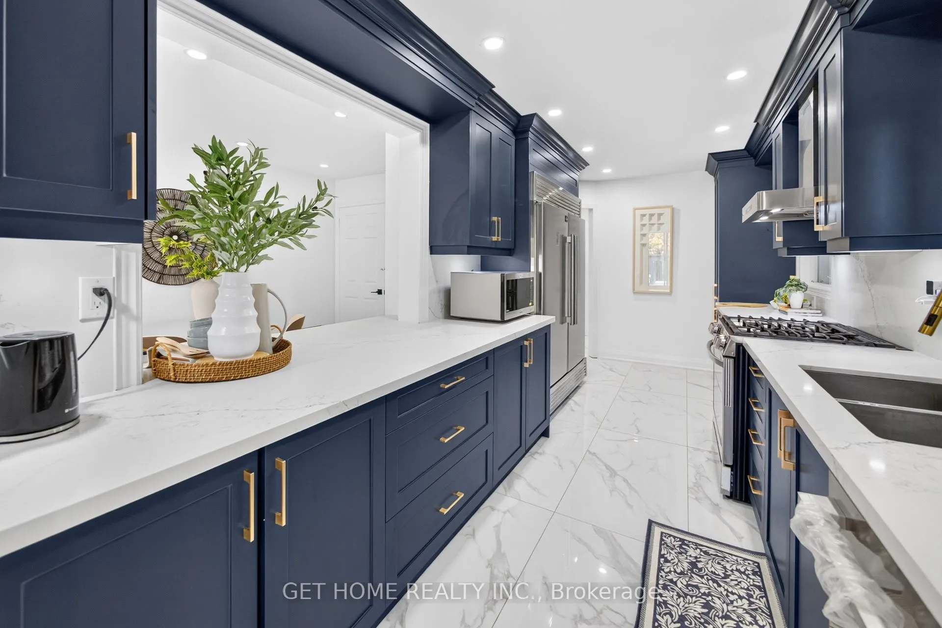 3883 Densbury Drive