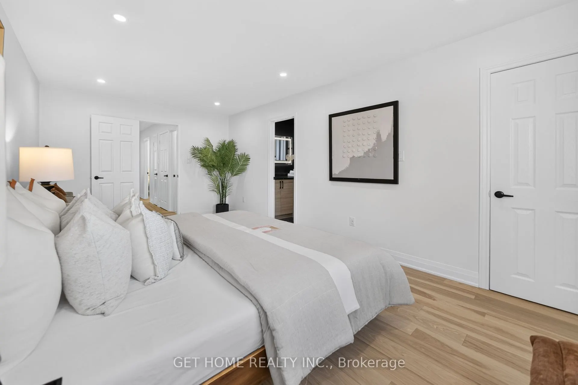 3883 Densbury Drive