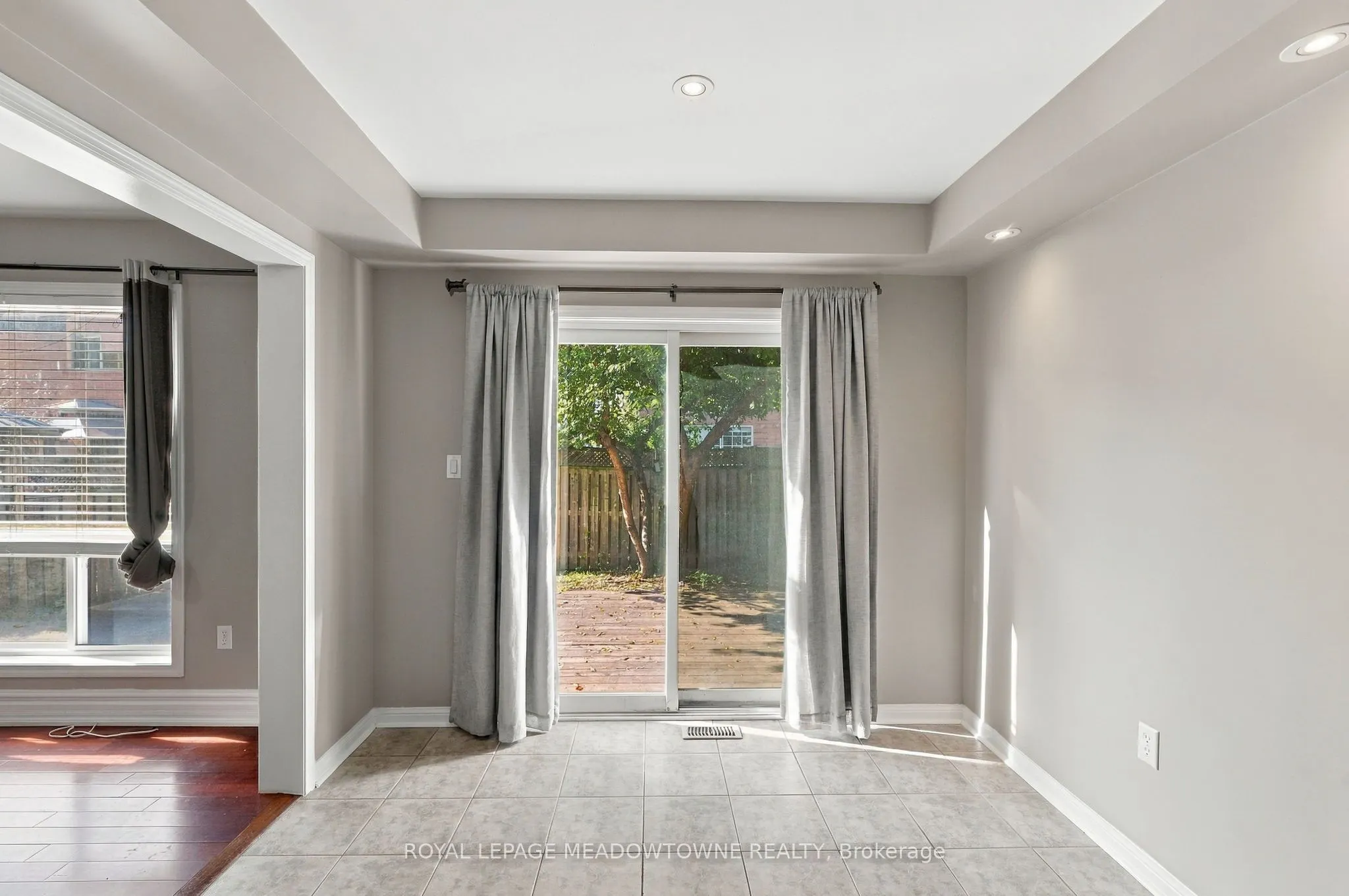 844 Luxton Drive