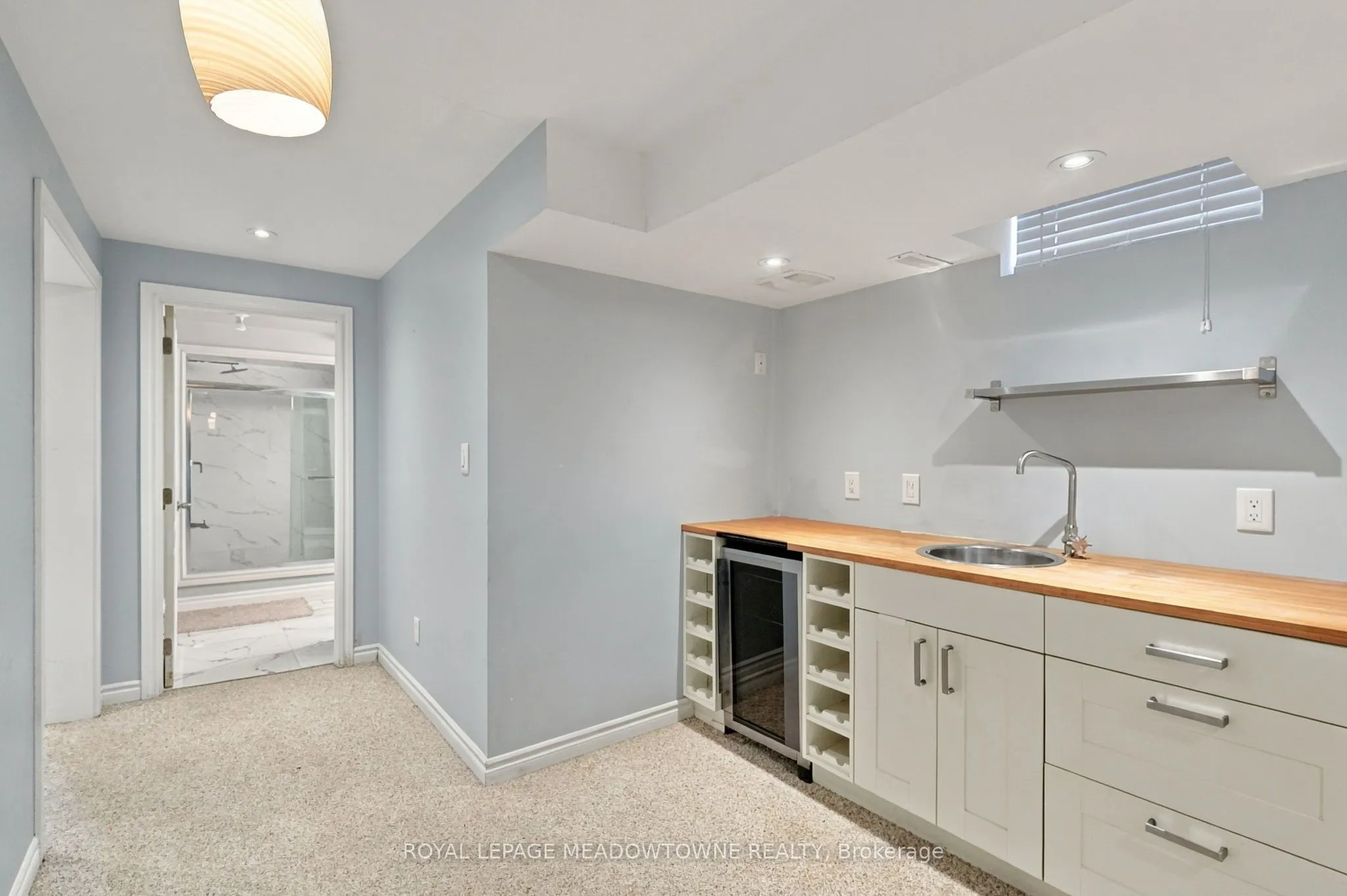 844 Luxton Drive