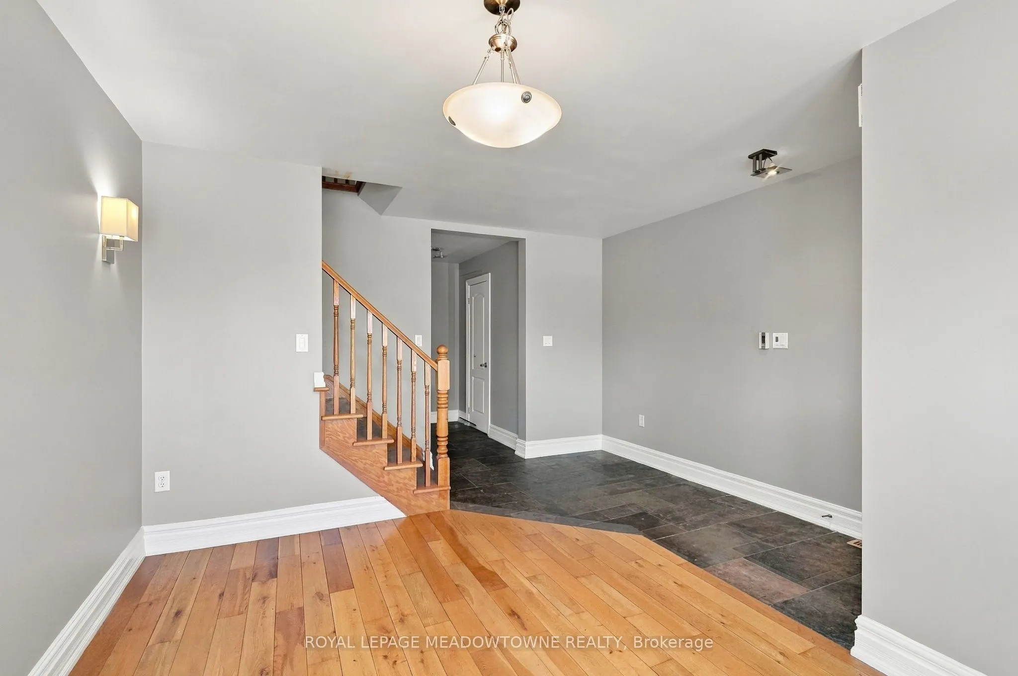 844 Luxton Drive
