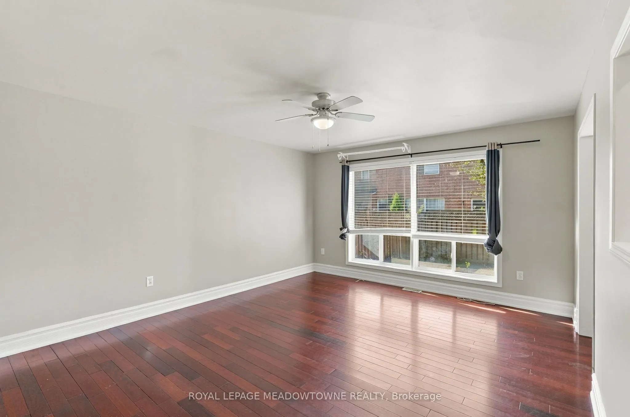 844 Luxton Drive