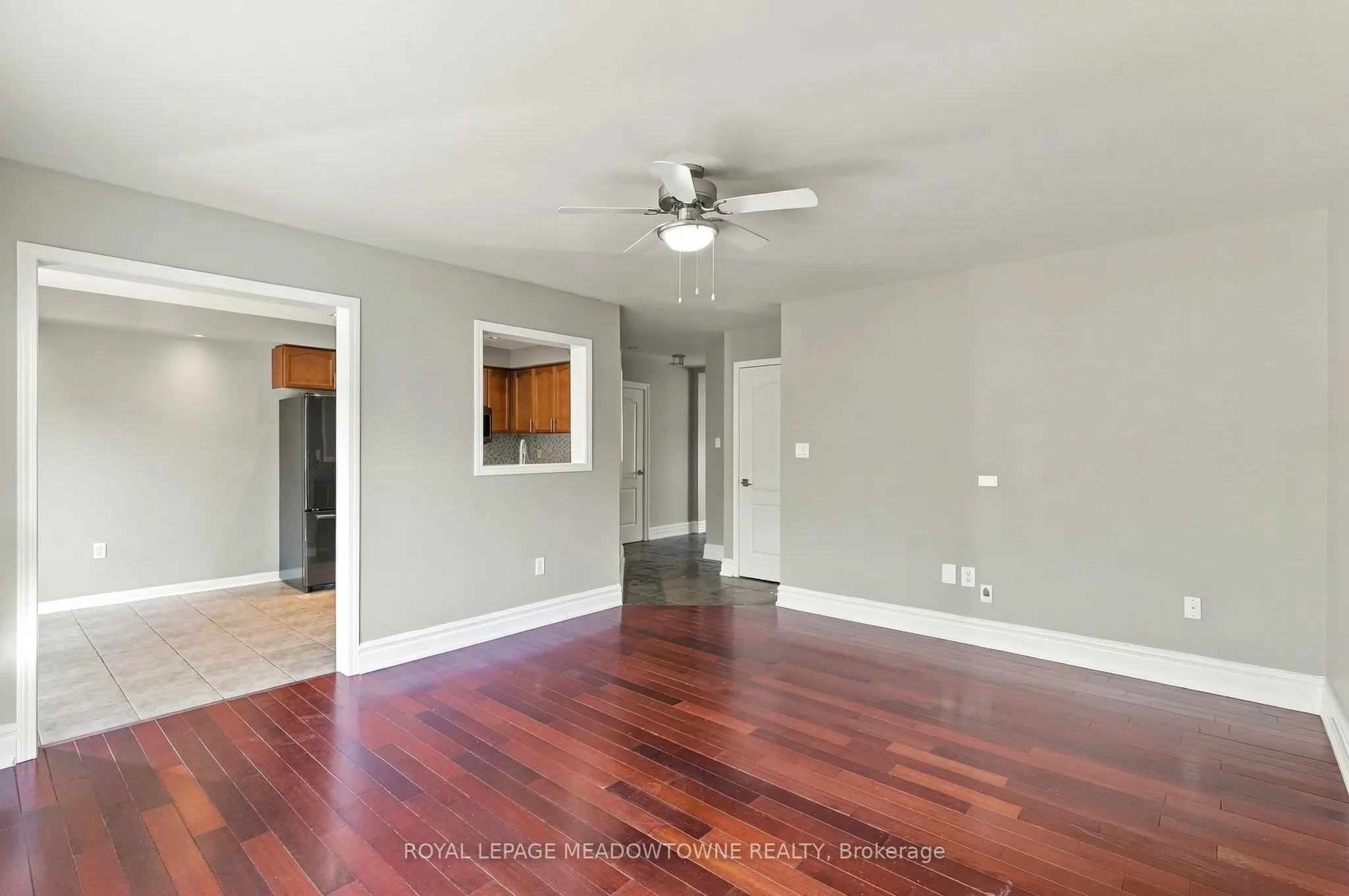 844 Luxton Drive