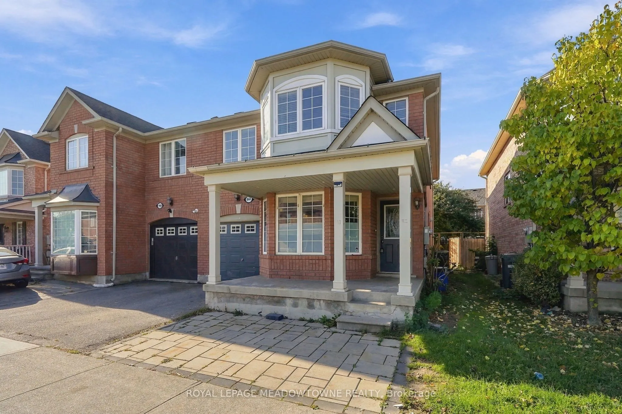 844 Luxton Drive