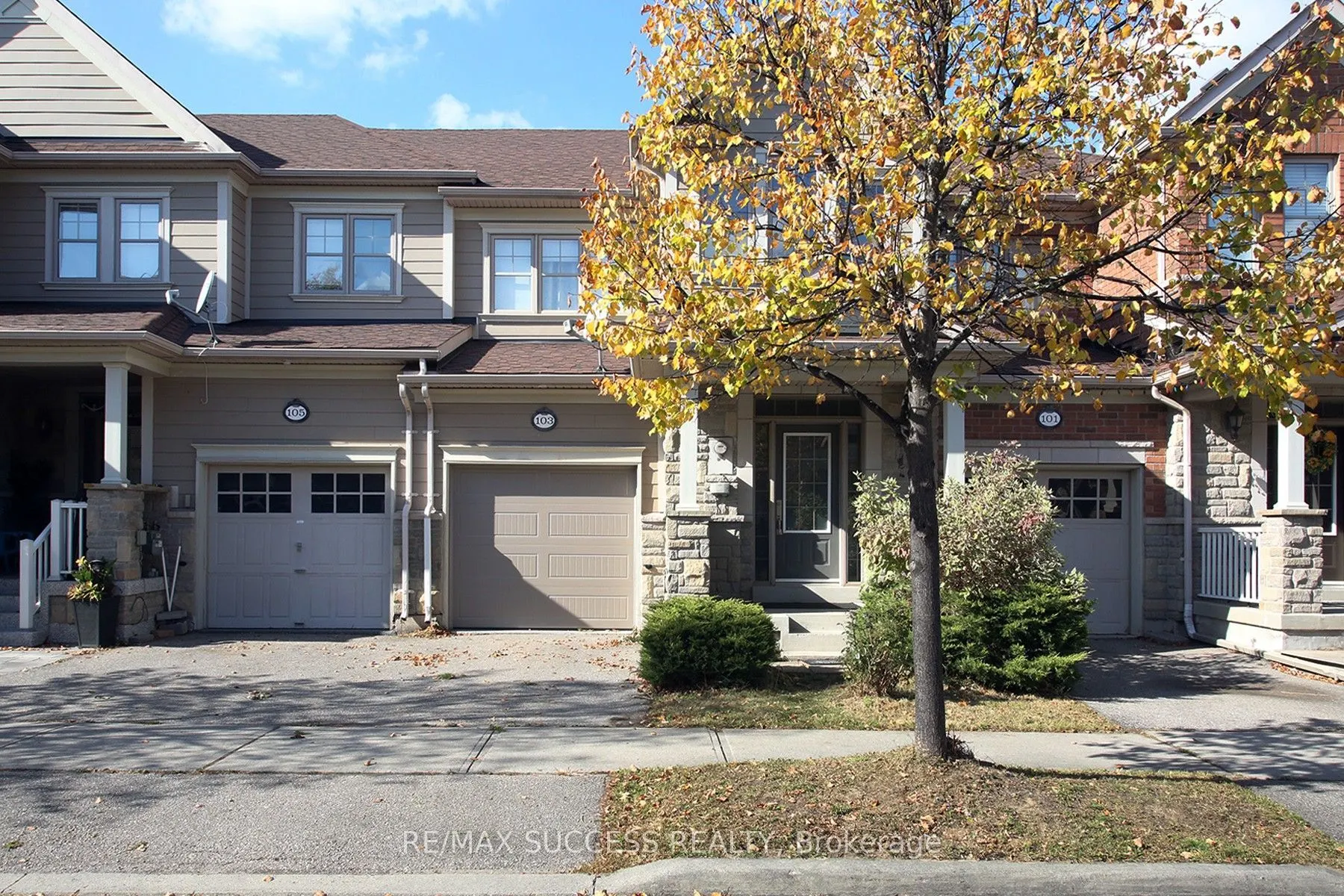 103 Donovan Heights