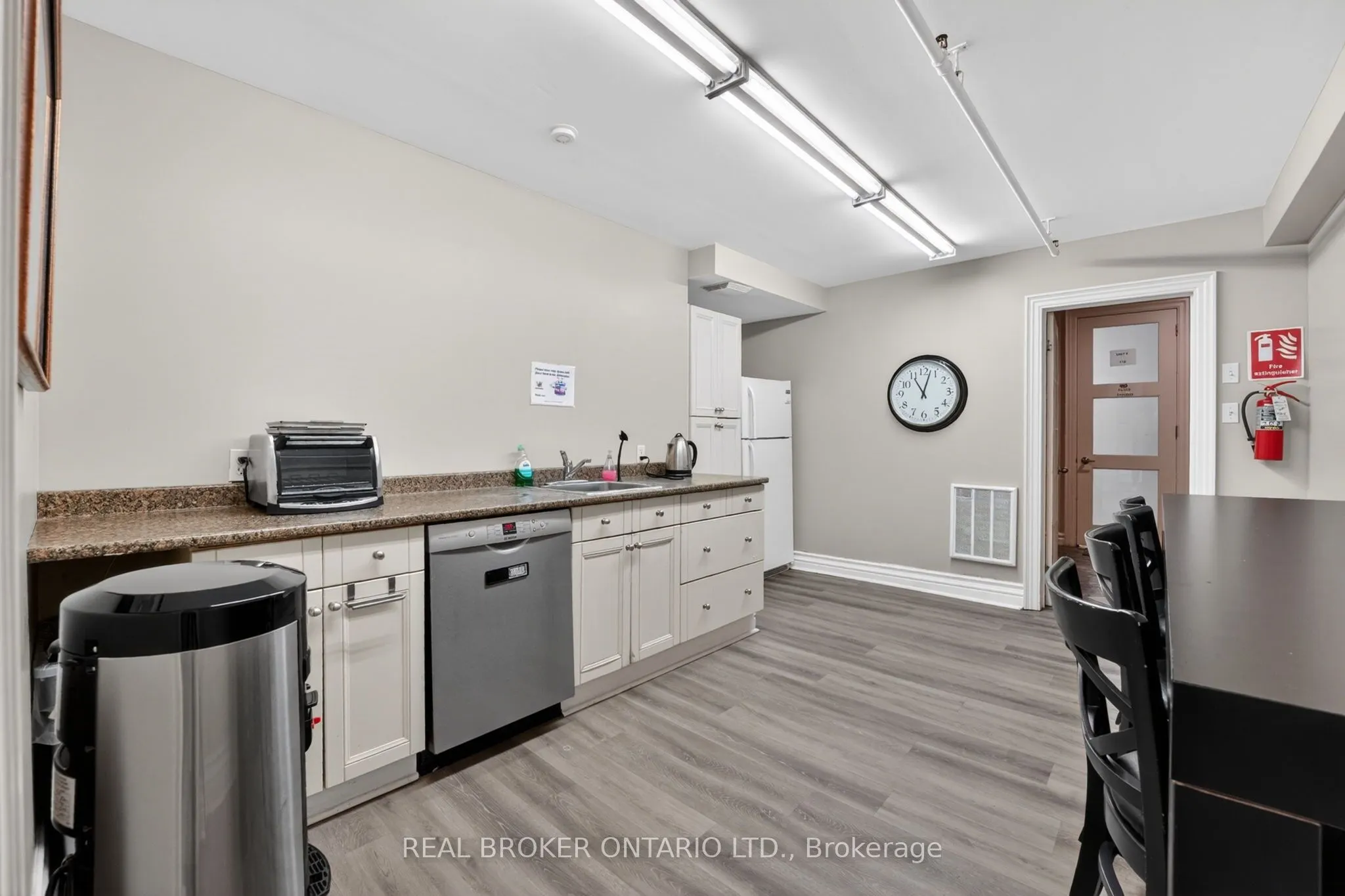 482 S Service Road E #114
