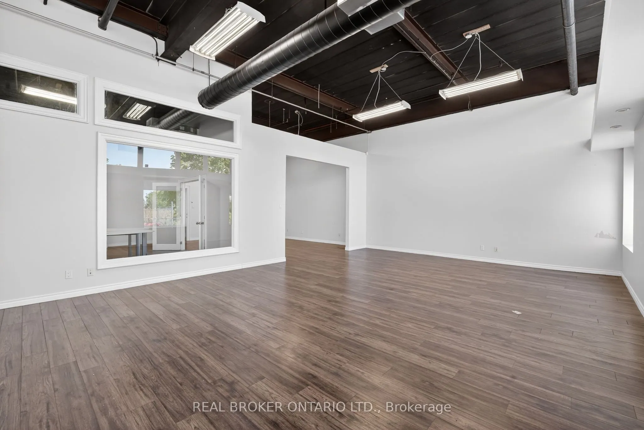 482 S Service Road E #114
