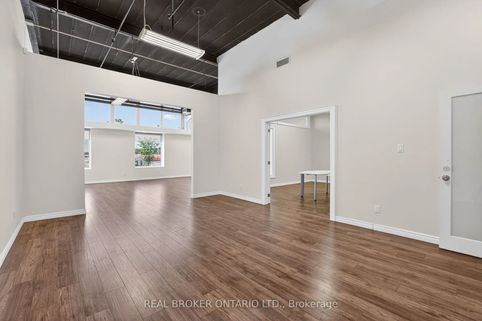 482 S Service Road E #114