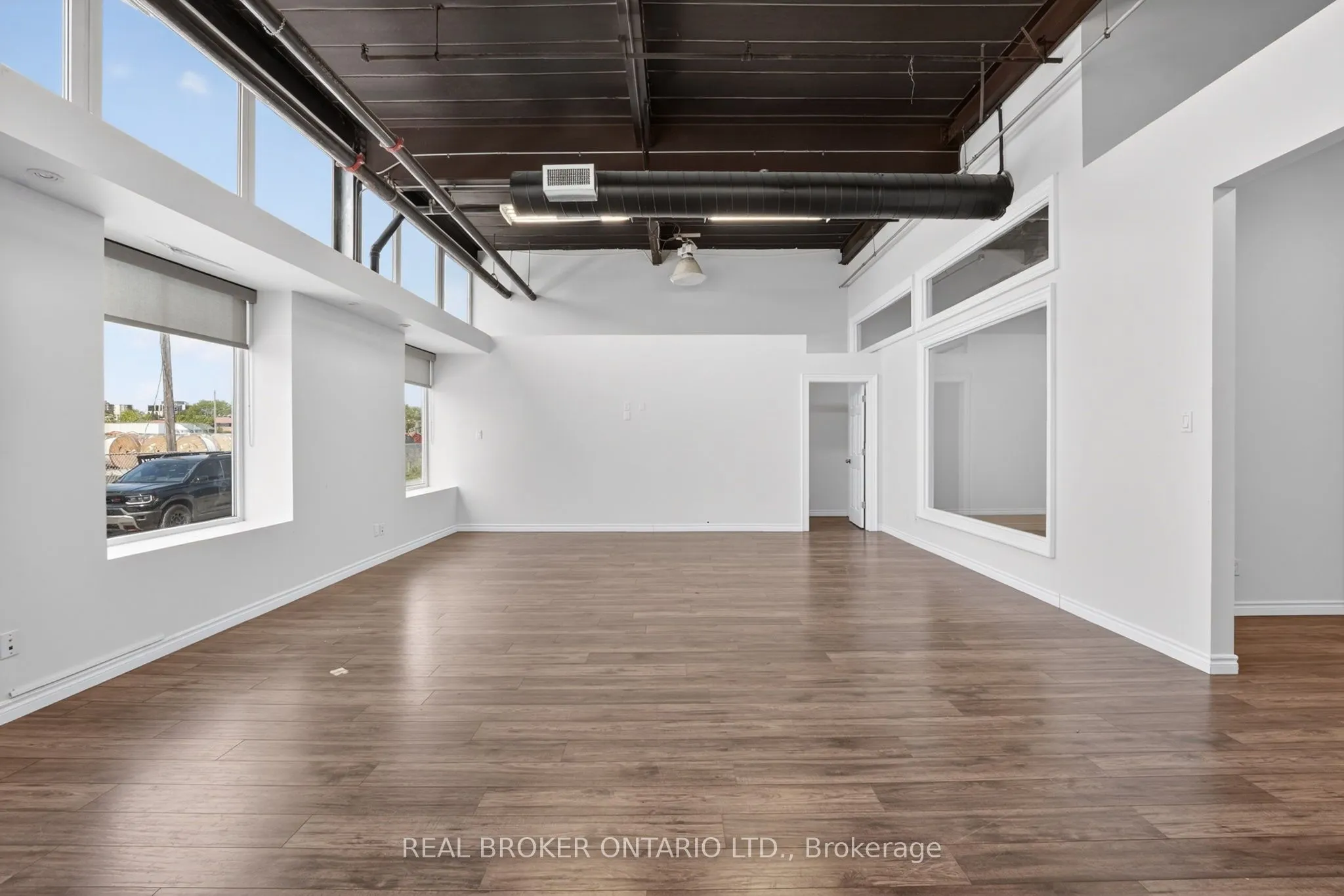 482 S Service Road E #114