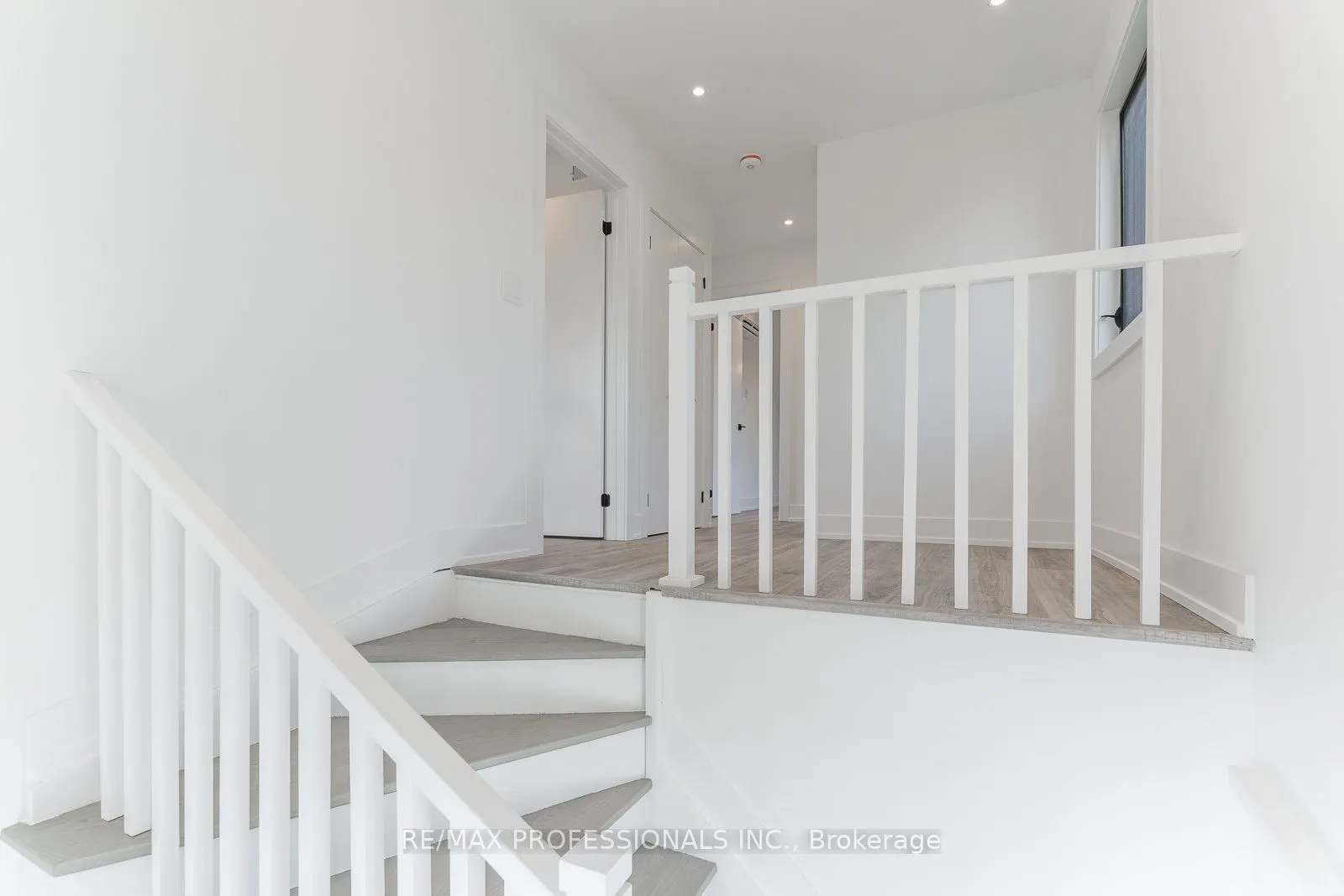38 Thirty Third Street #GRDNSUITE