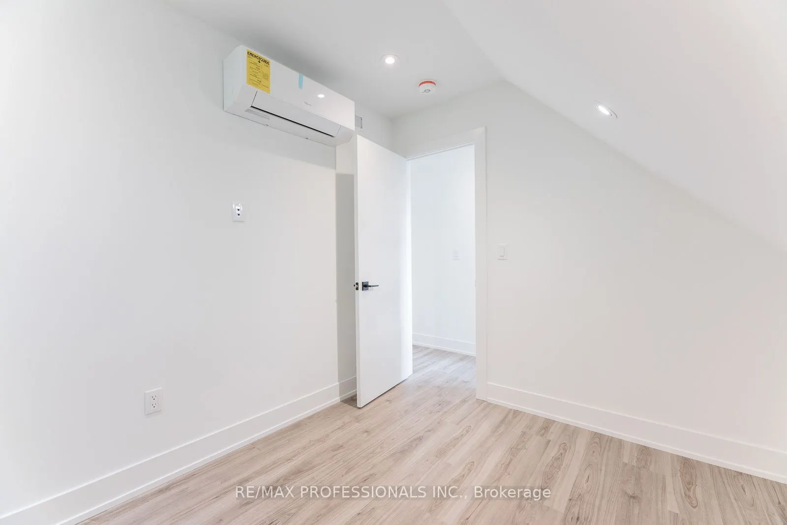 38 Thirty Third Street #GRDNSUITE