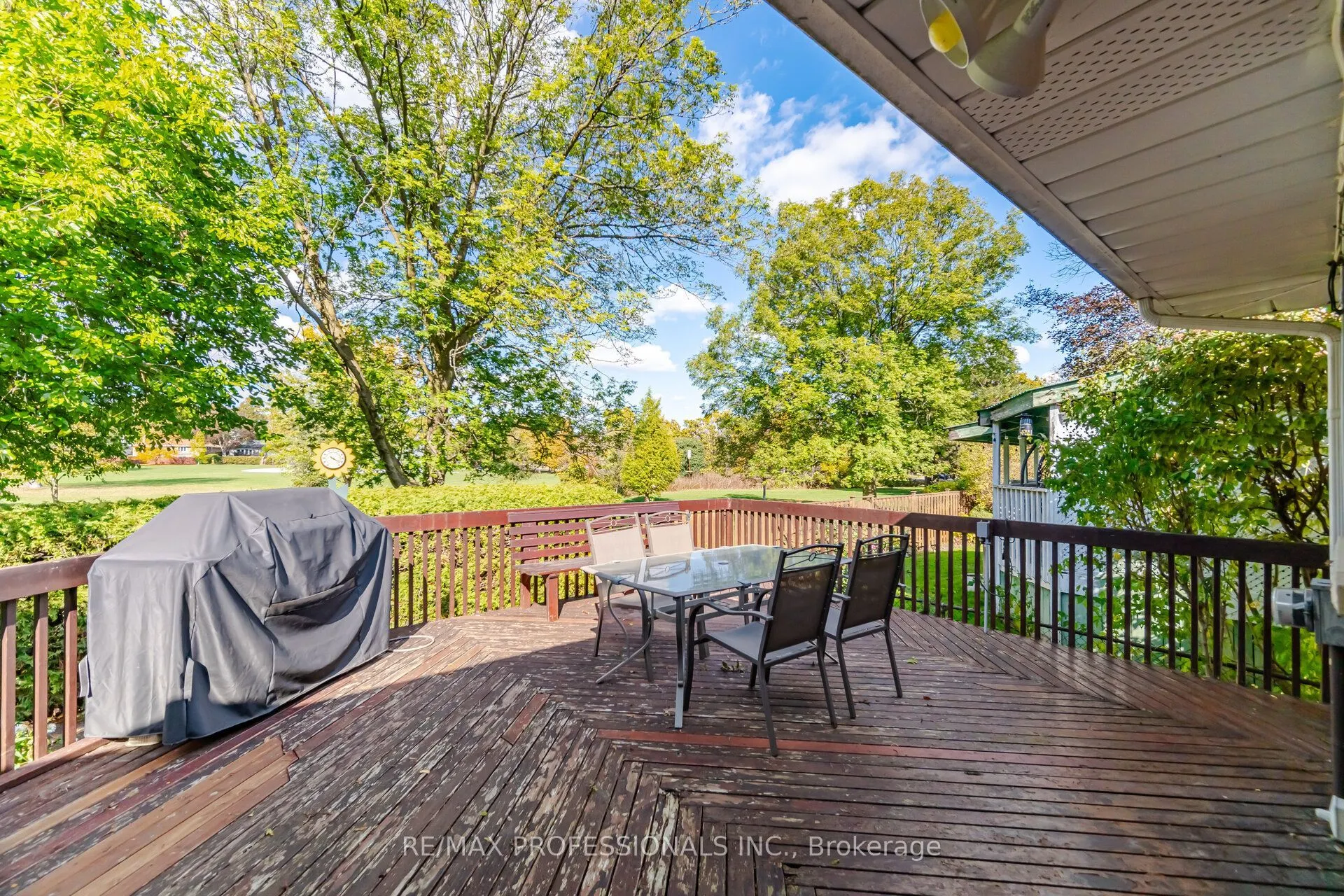 14 Strathdee Drive