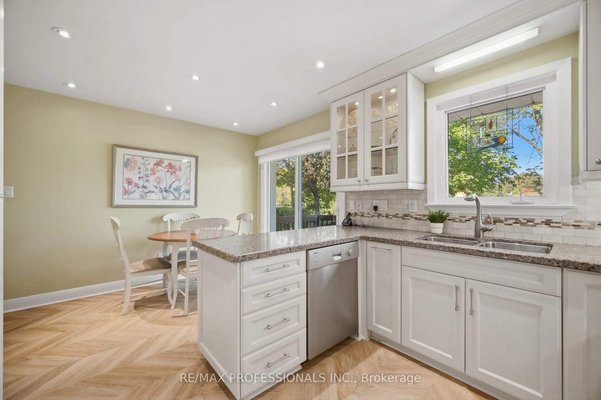 14 Strathdee Drive