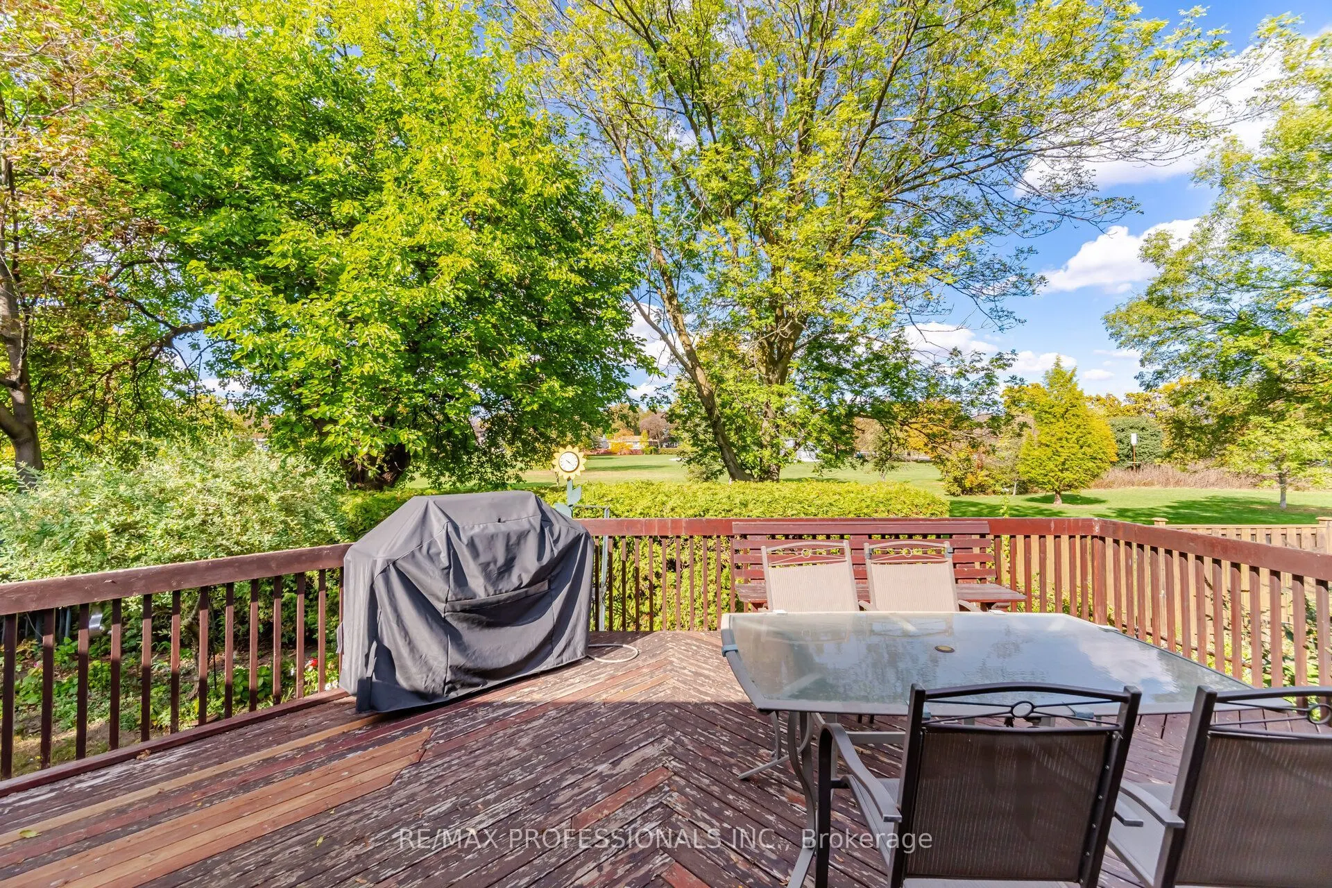 14 Strathdee Drive