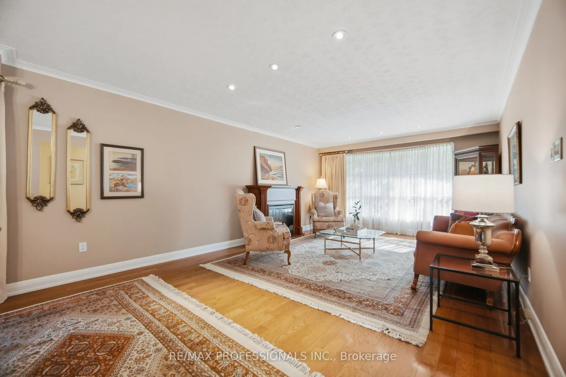 14 Strathdee Drive