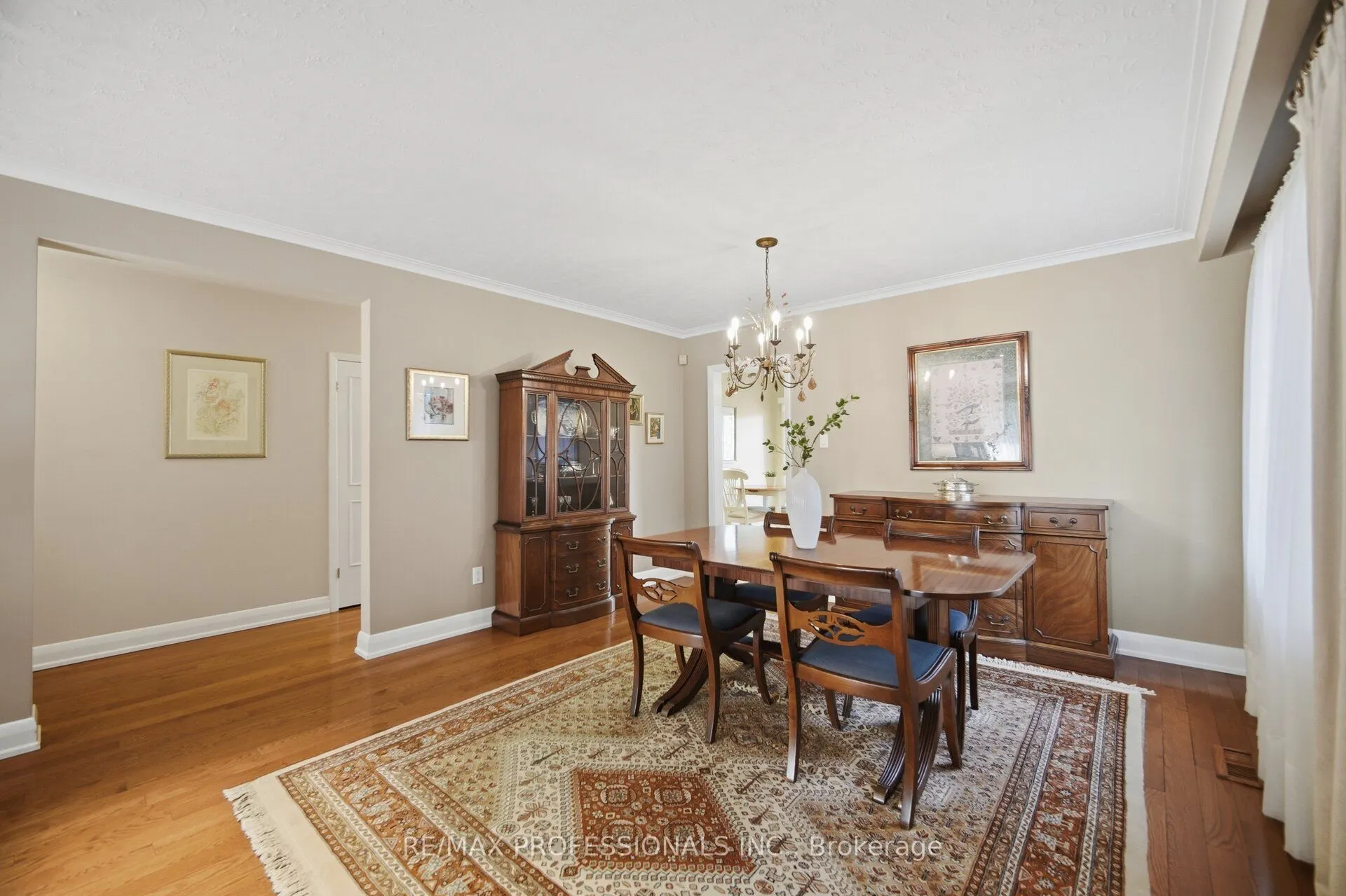 14 Strathdee Drive