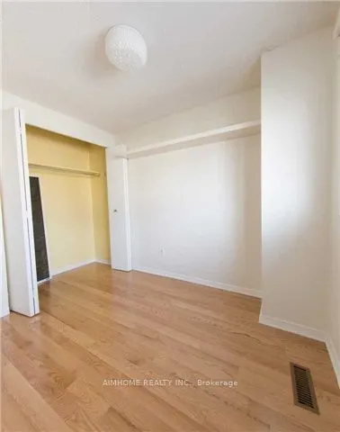 1613 Parish Lane