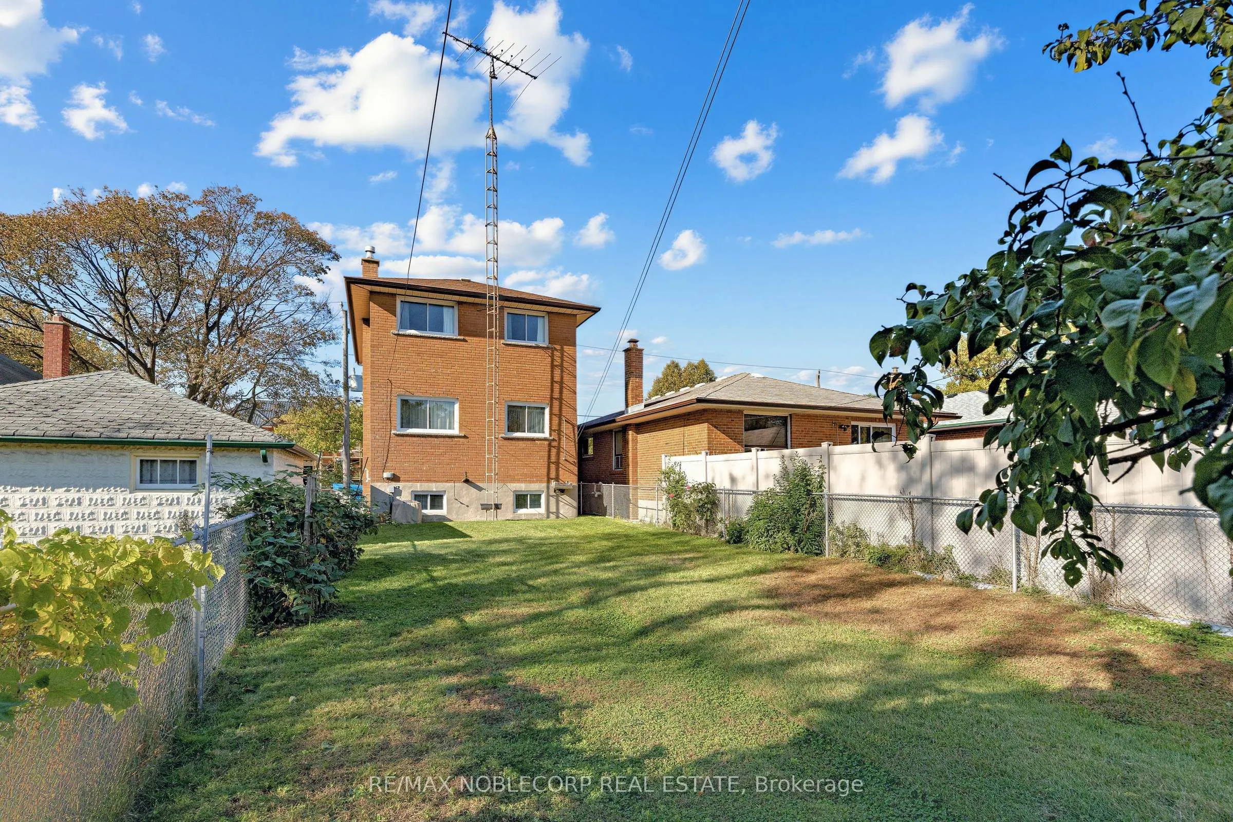 157 Hallmark Avenue