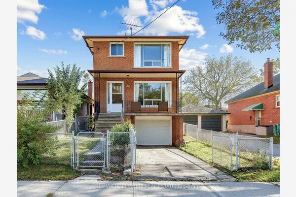 157 Hallmark Avenue