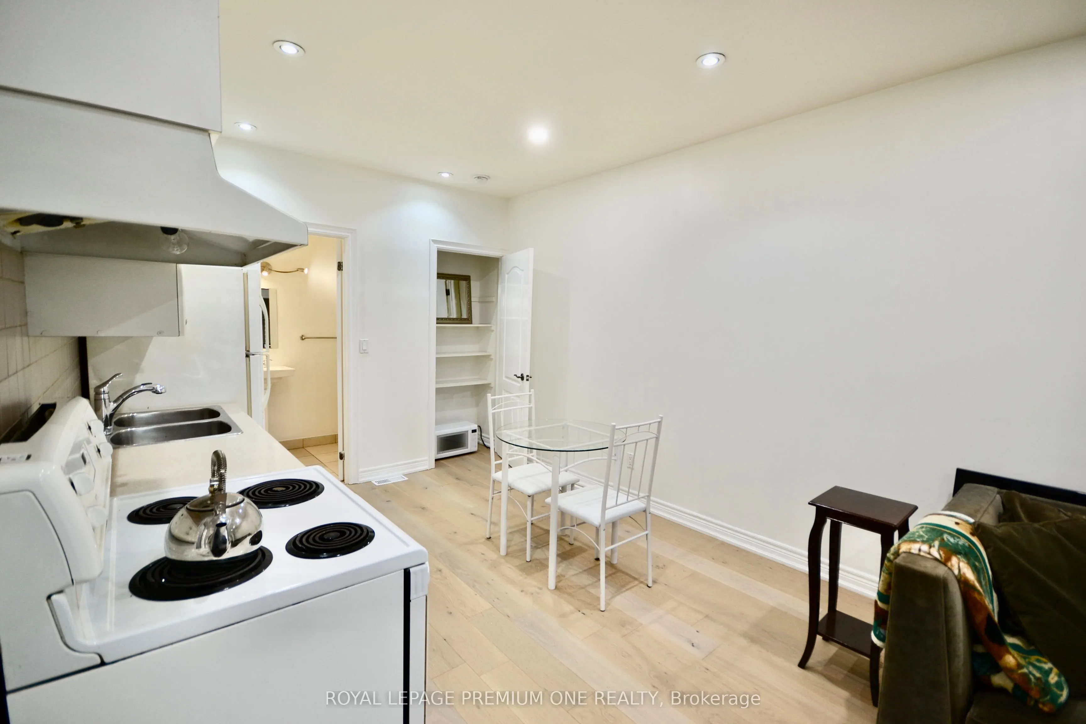 312 Rustic Road #B