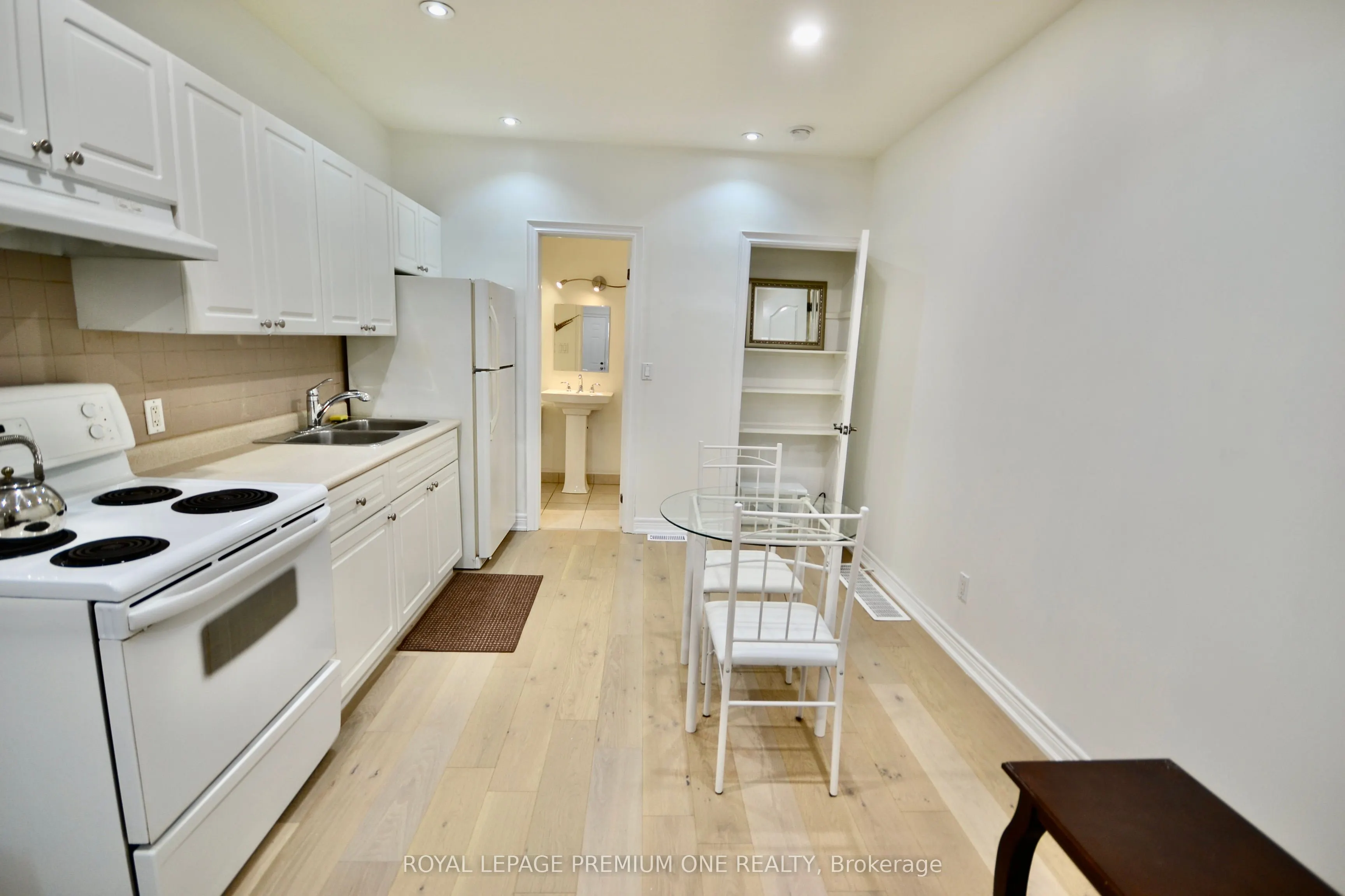 312 Rustic Road #B