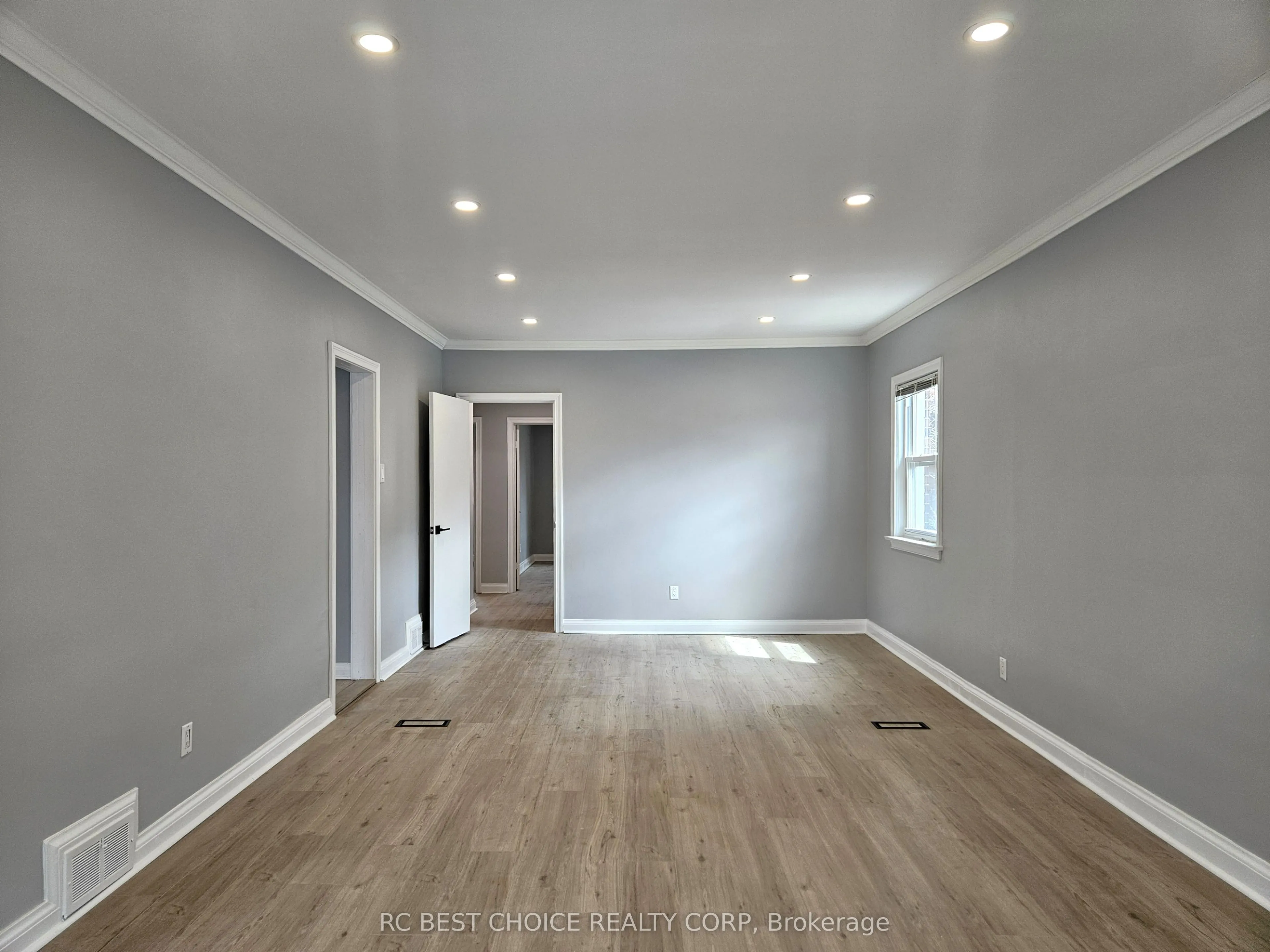 45 Mayall Avenue #Main
