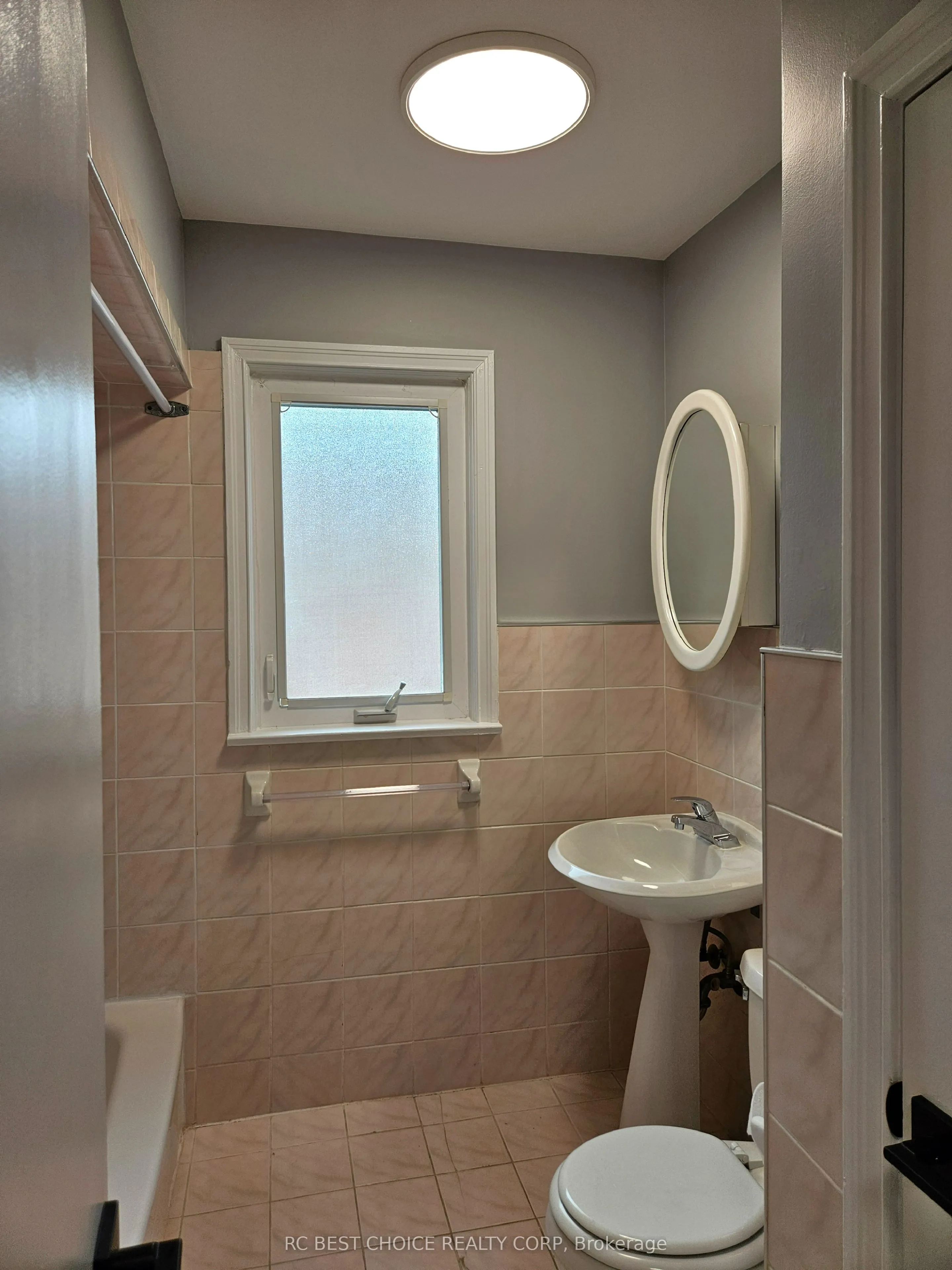 45 Mayall Avenue #Main