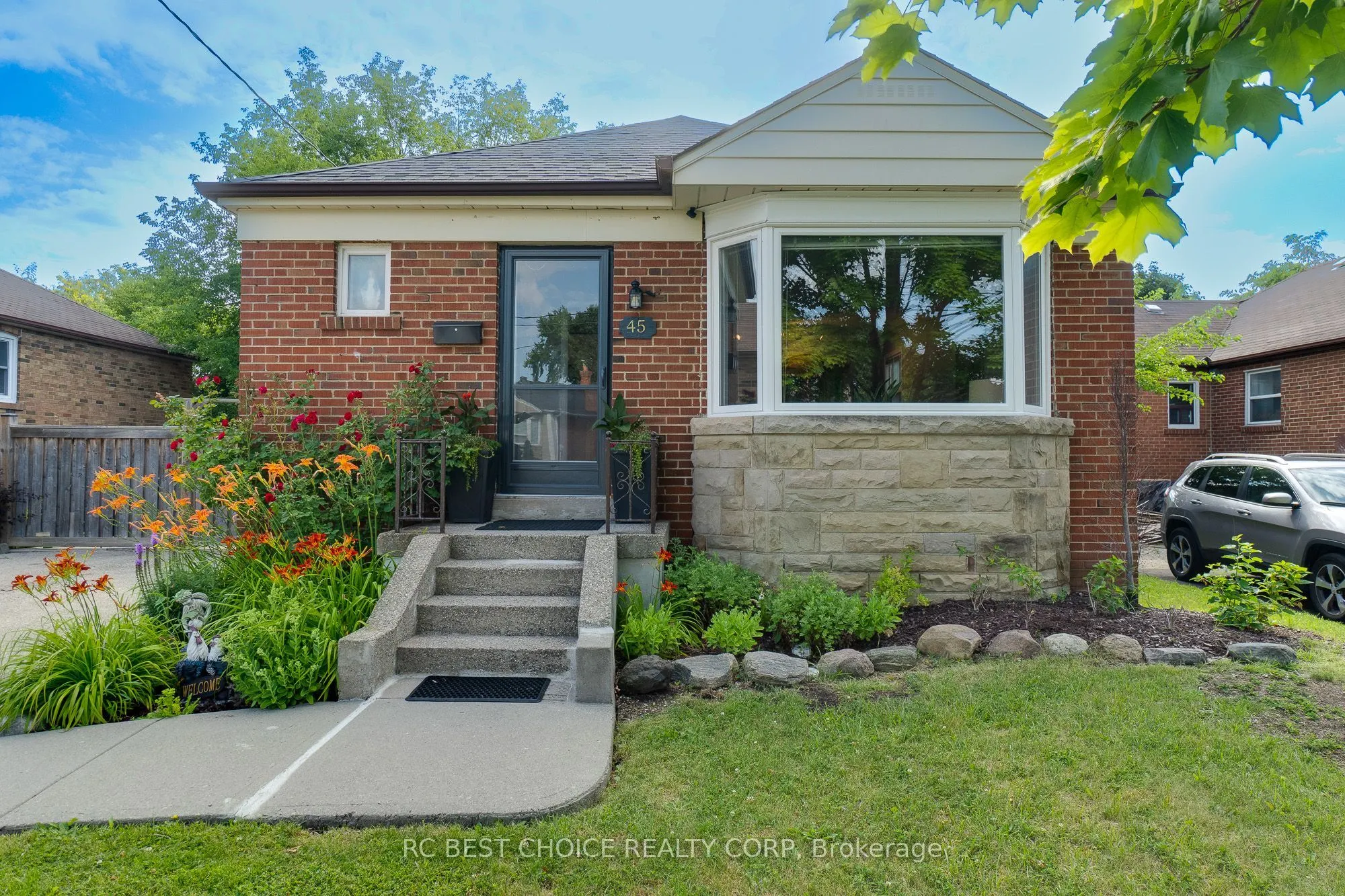 45 Mayall Avenue #Main