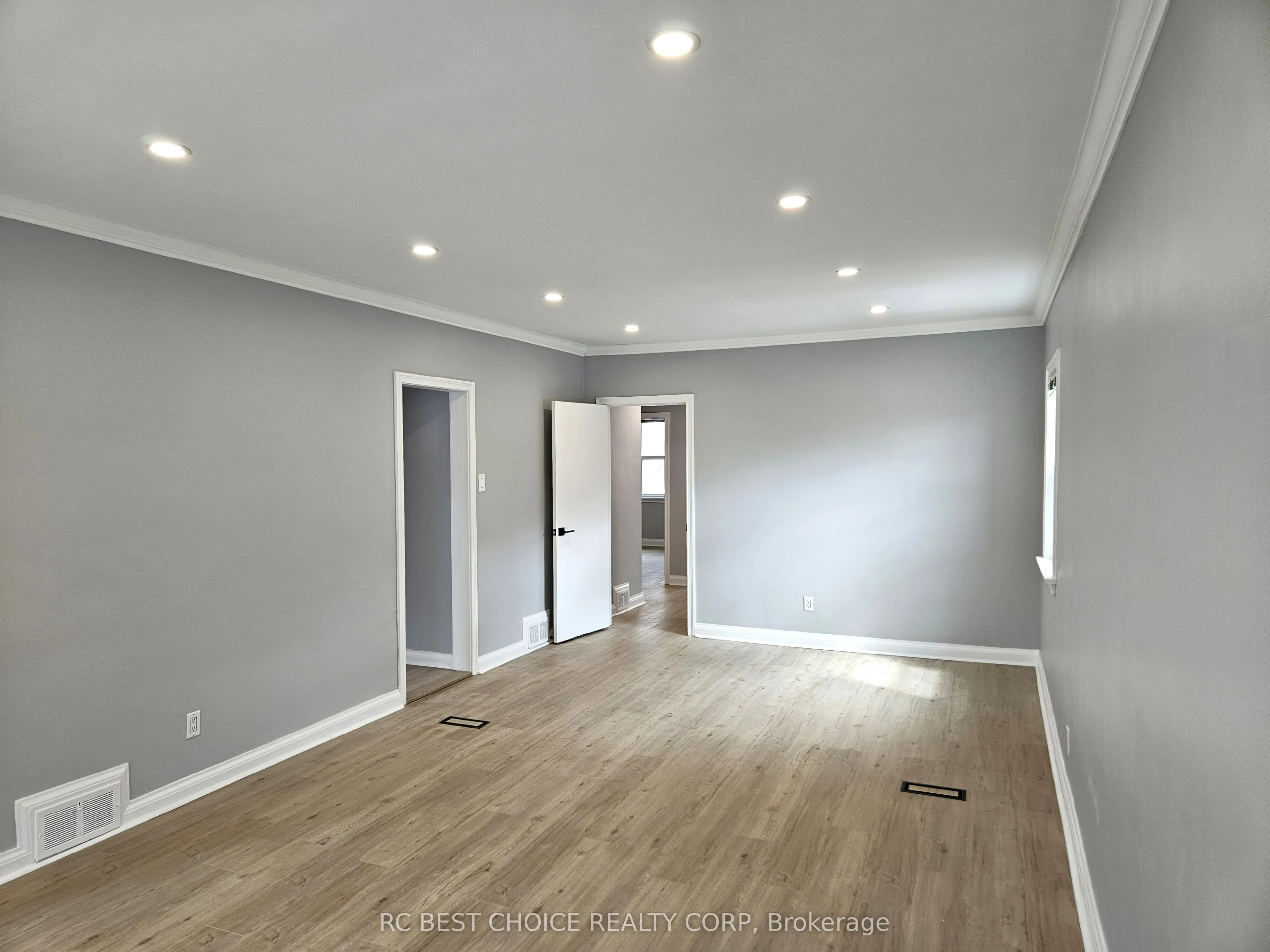 45 Mayall Avenue #Main