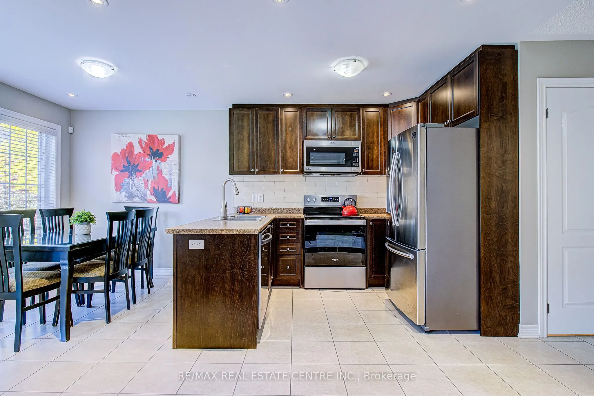 16 Lacorra Way S #8