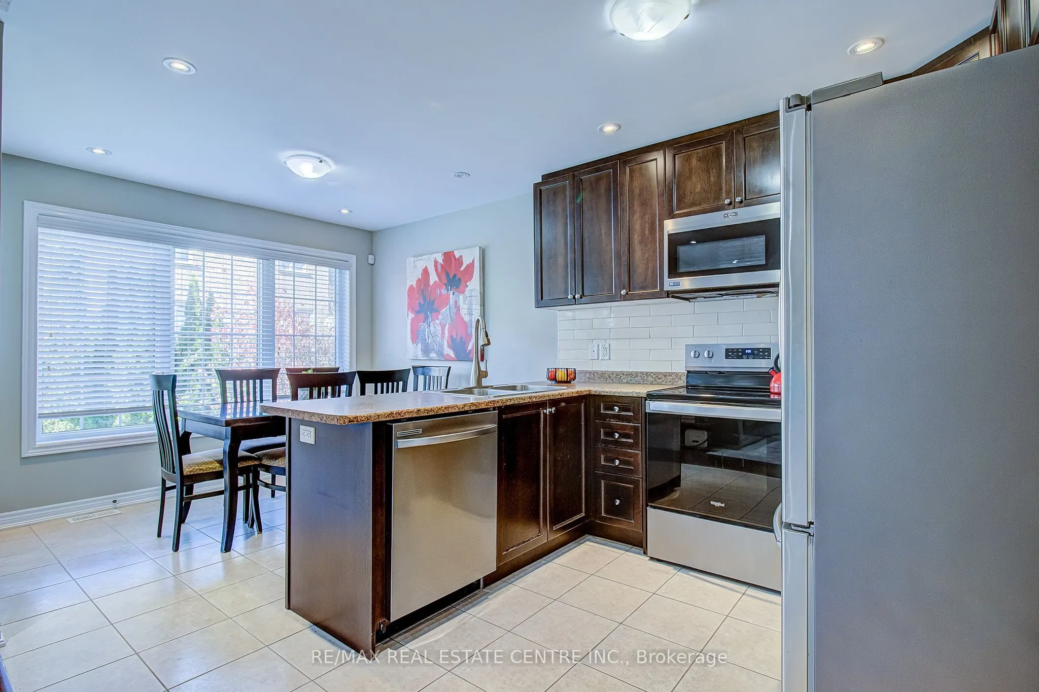 16 Lacorra Way S #8