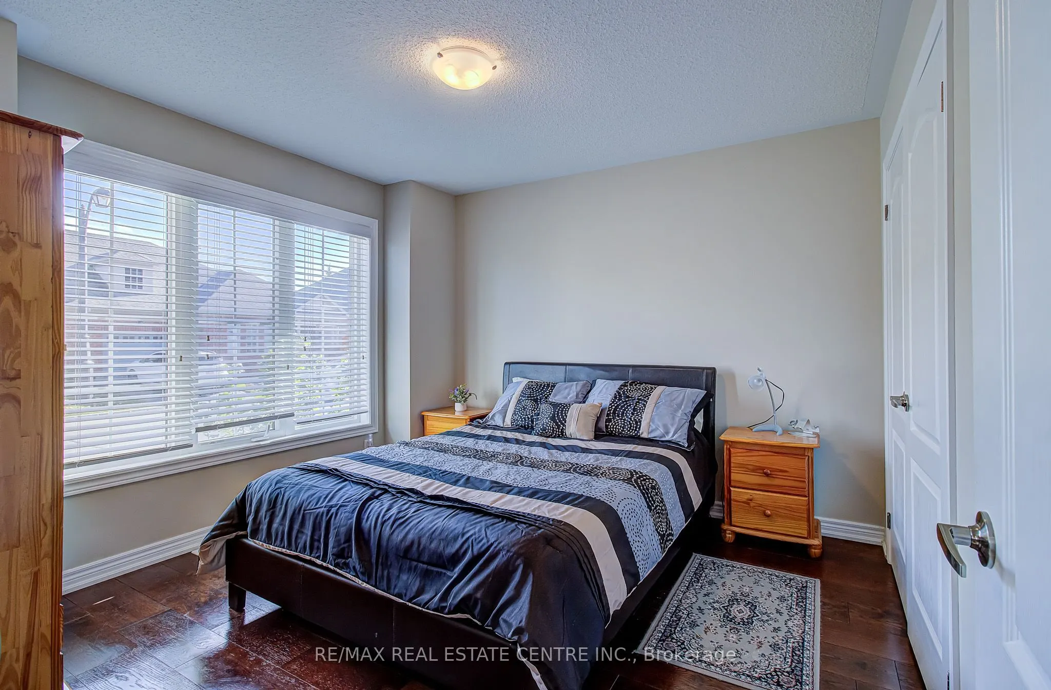 16 Lacorra Way S #8
