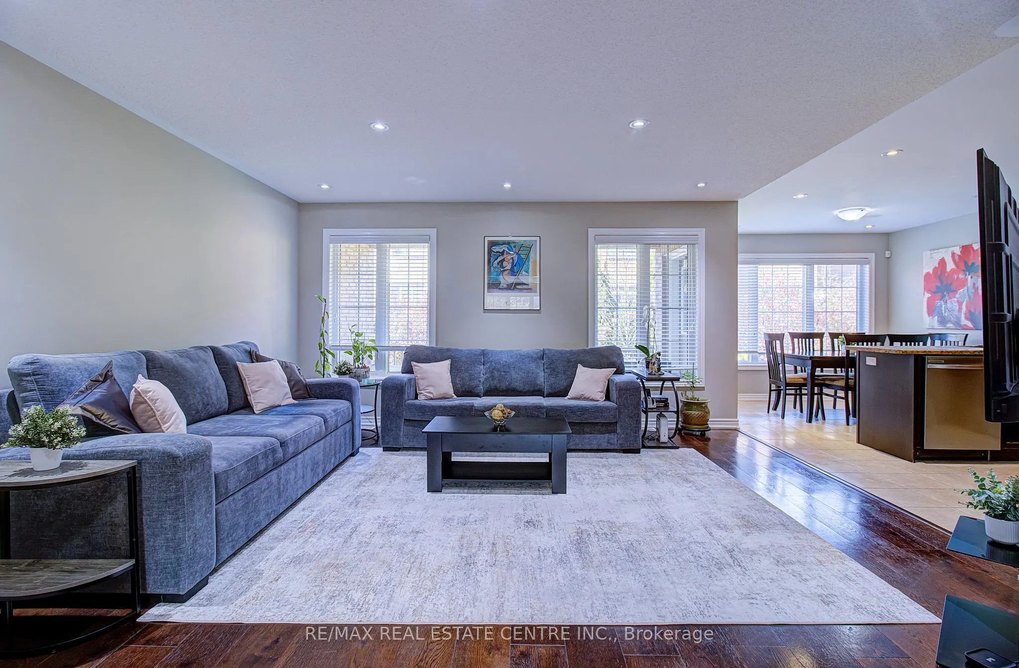 16 Lacorra Way S #8